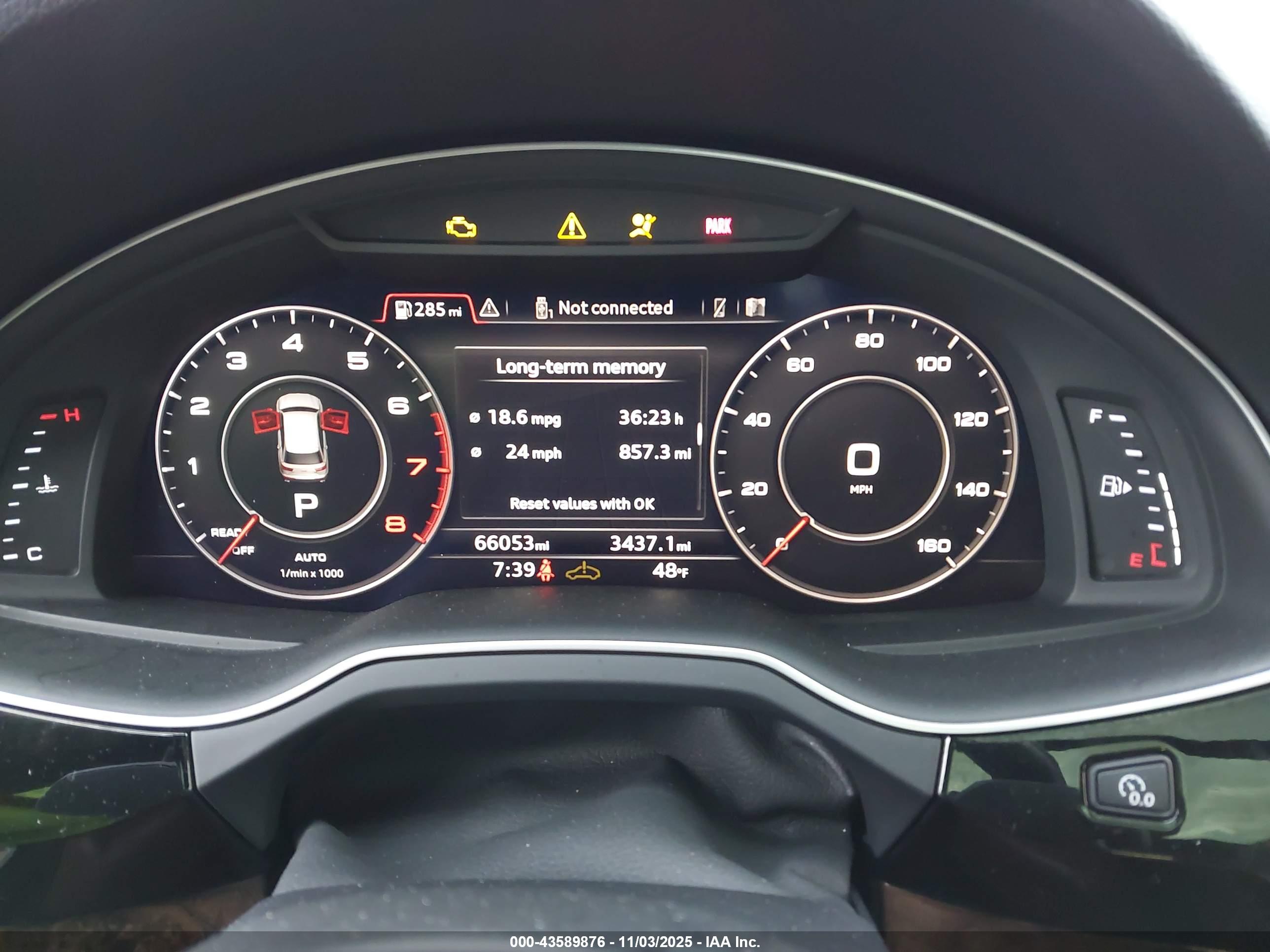 AUDI Q7 image 7