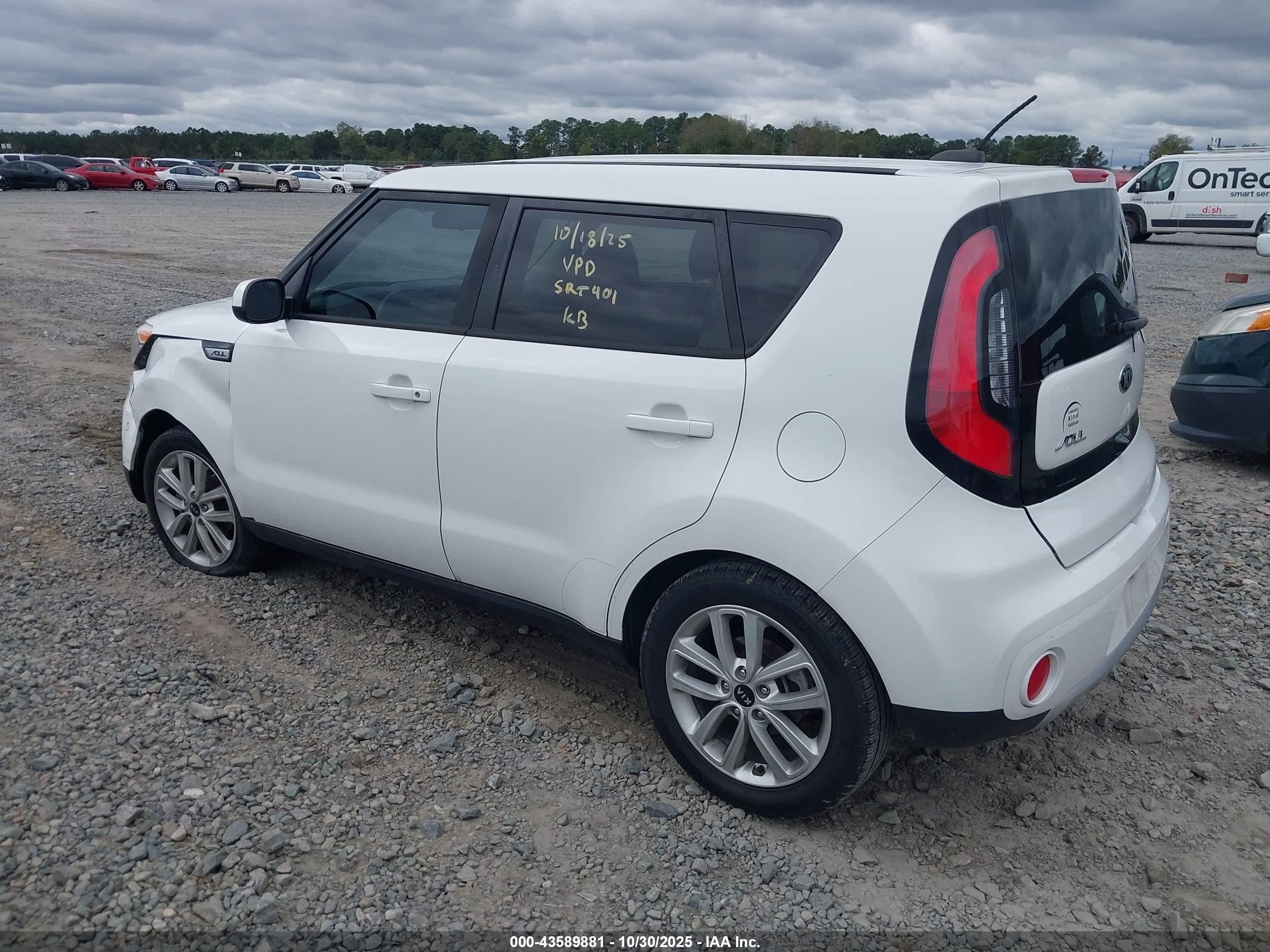 KIA SOUL image 3