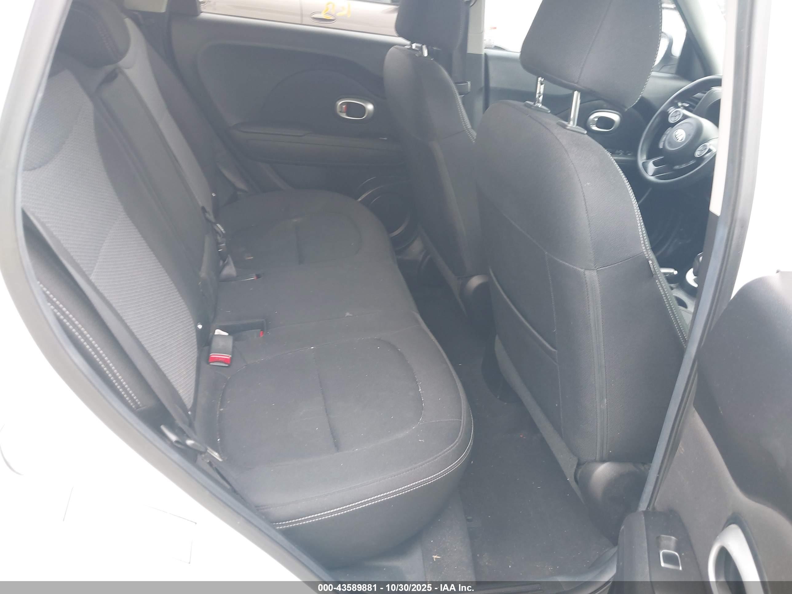 KIA SOUL image 8