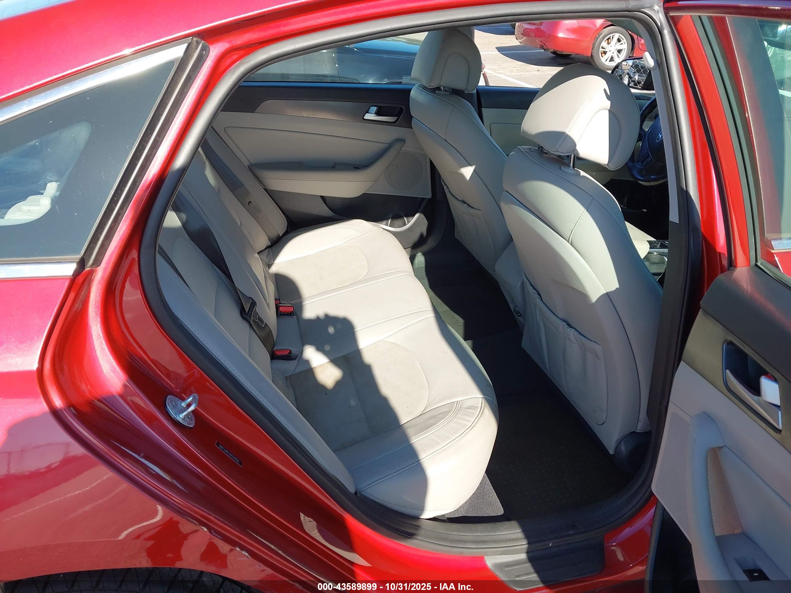 HYUNDAI SONATA image 8