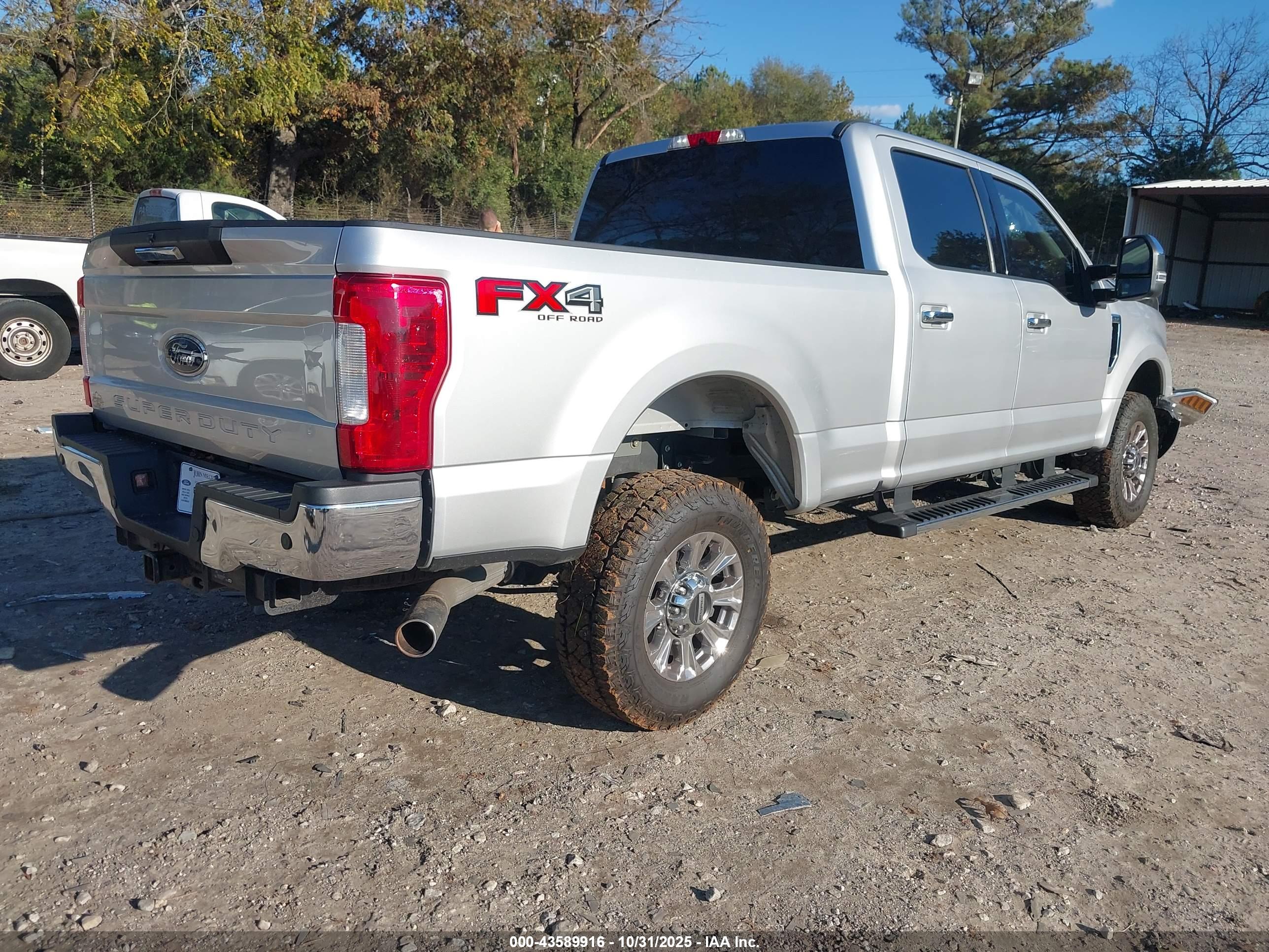 FORD F-250 image 4