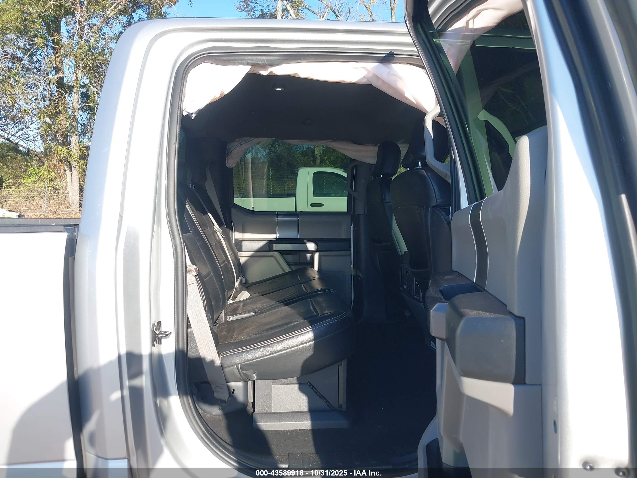 FORD F-250 image 8