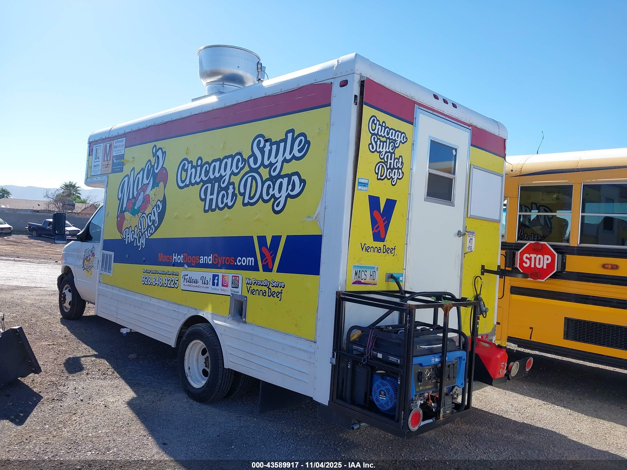 FORD E-450 image 3