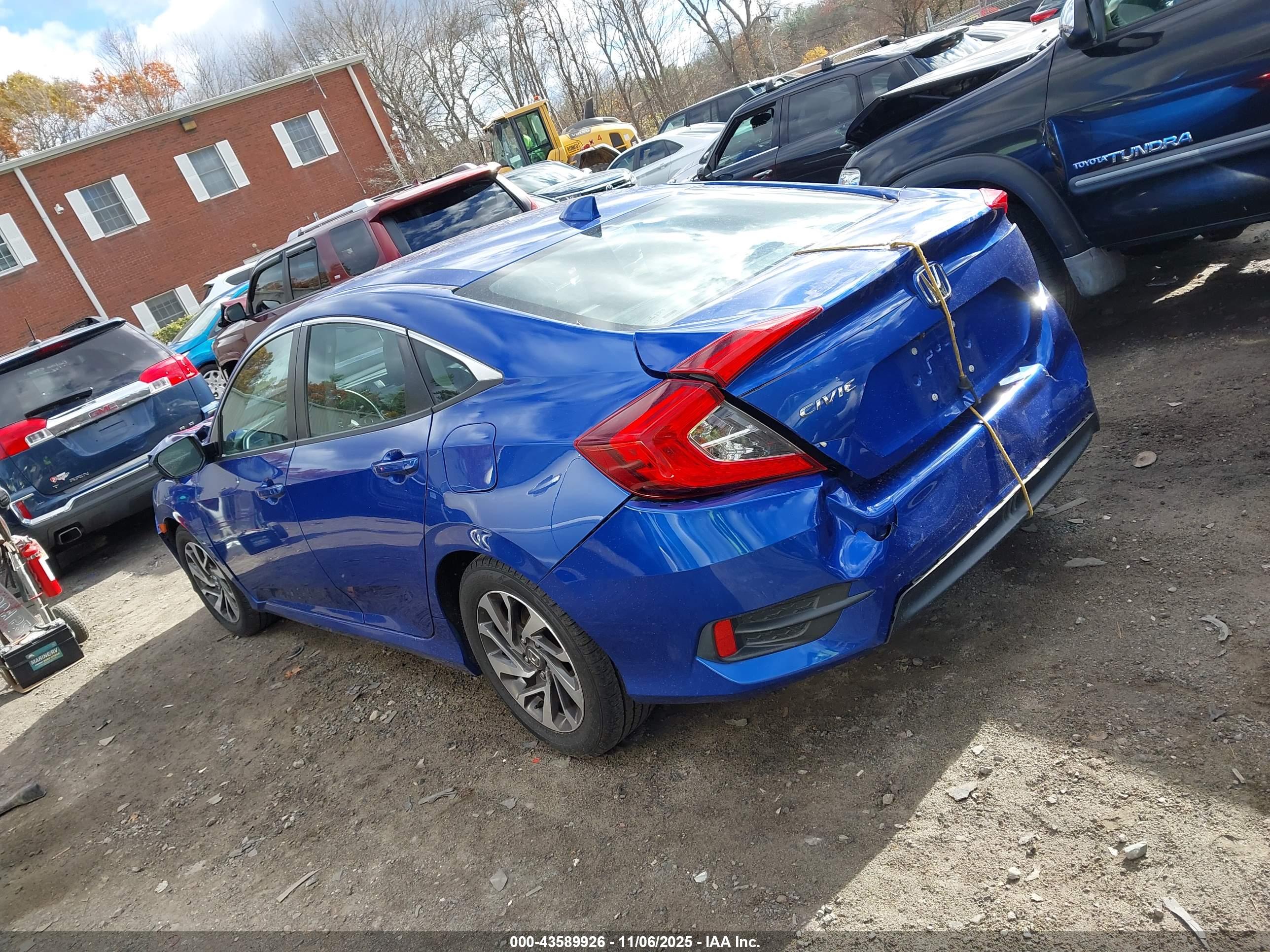HONDA CIVIC image 4