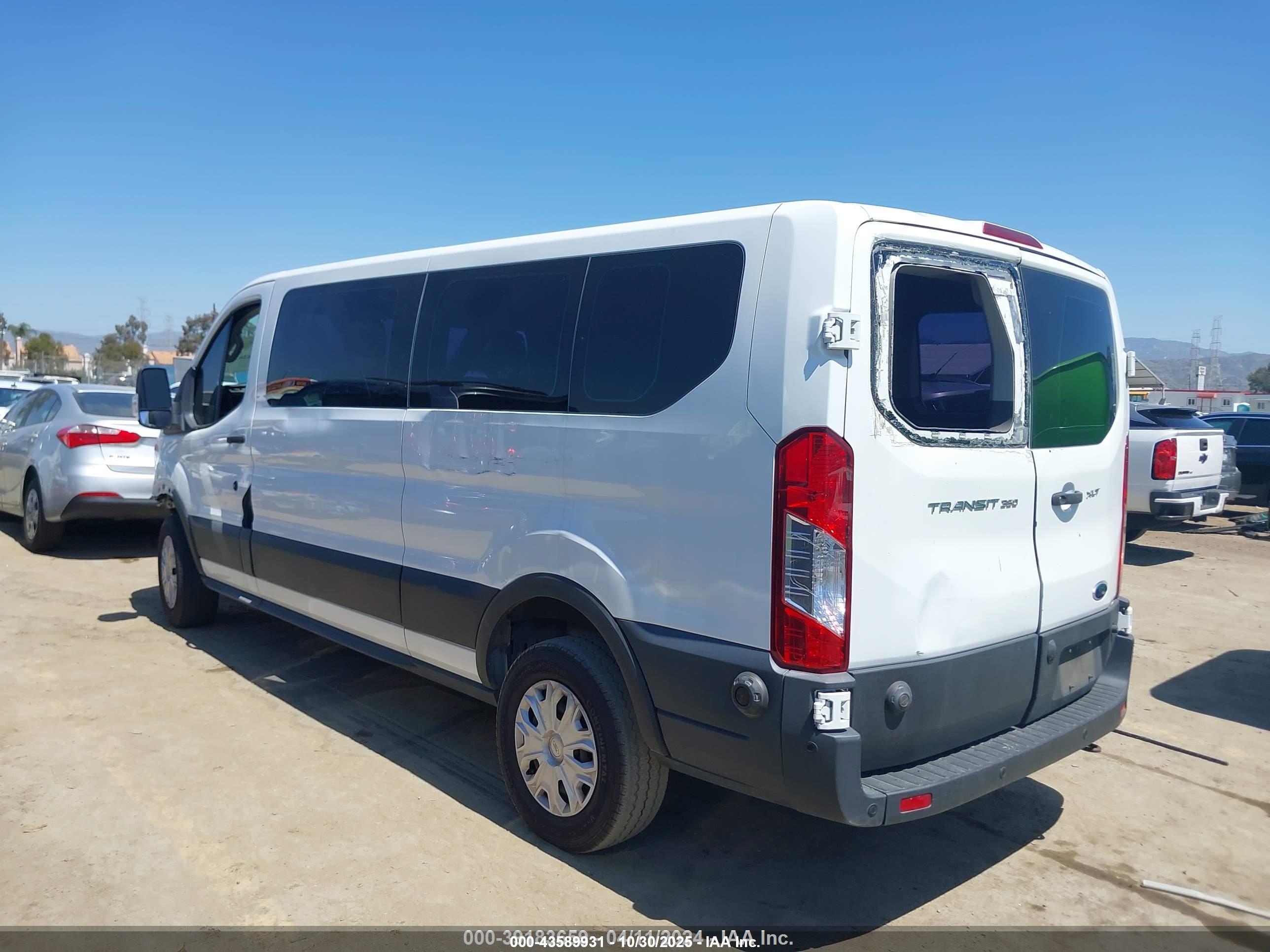 FORD TRANSIT-350 image 3