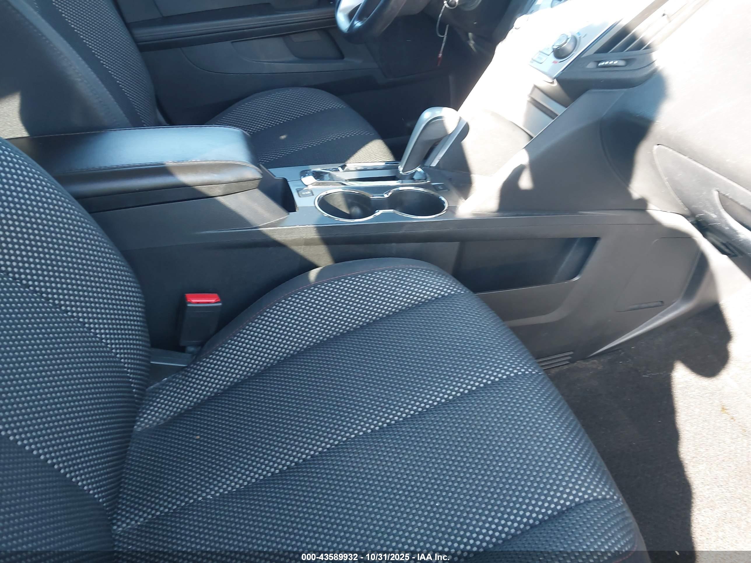 CHEVROLET EQUINOX image 5