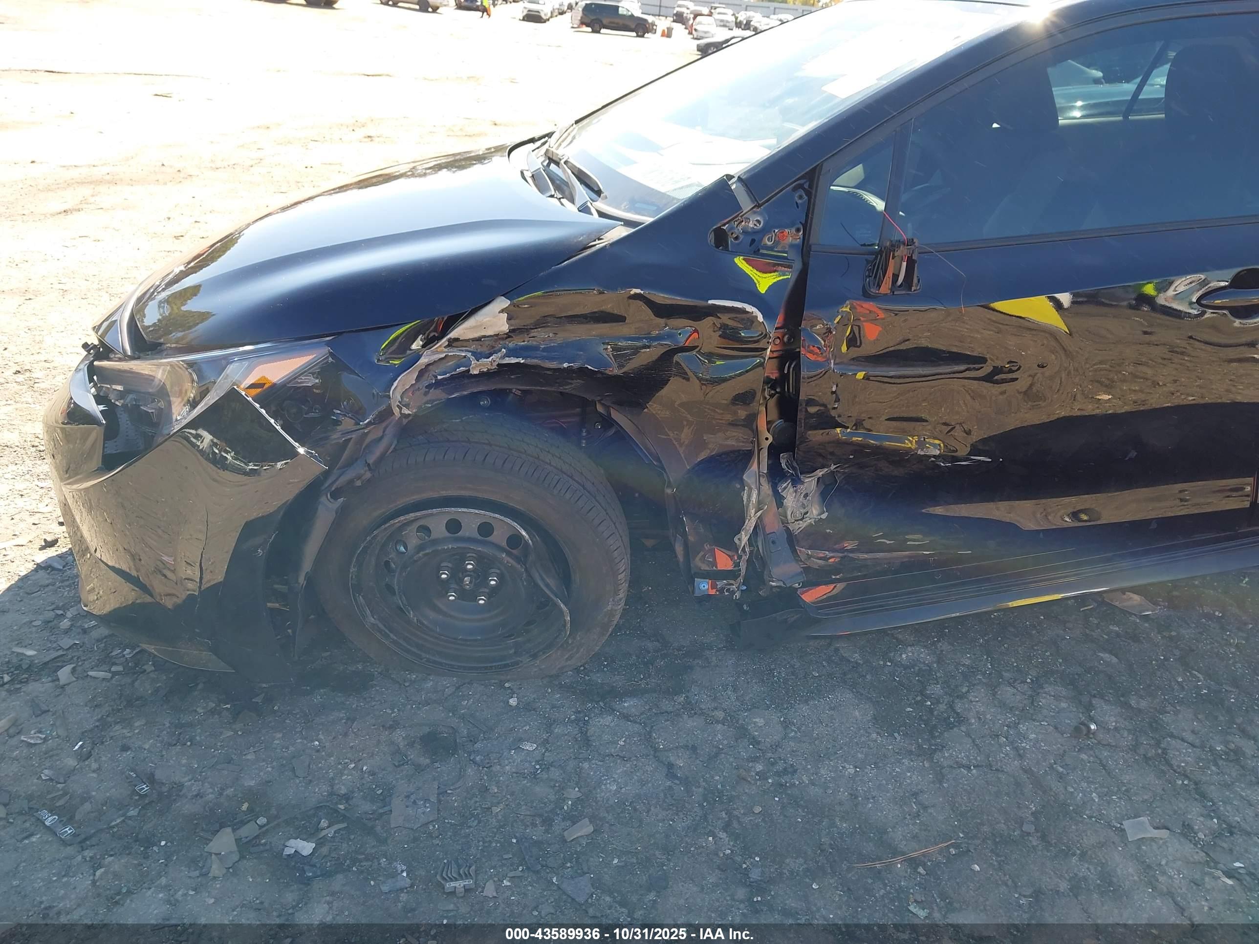 TOYOTA COROLLA image 6