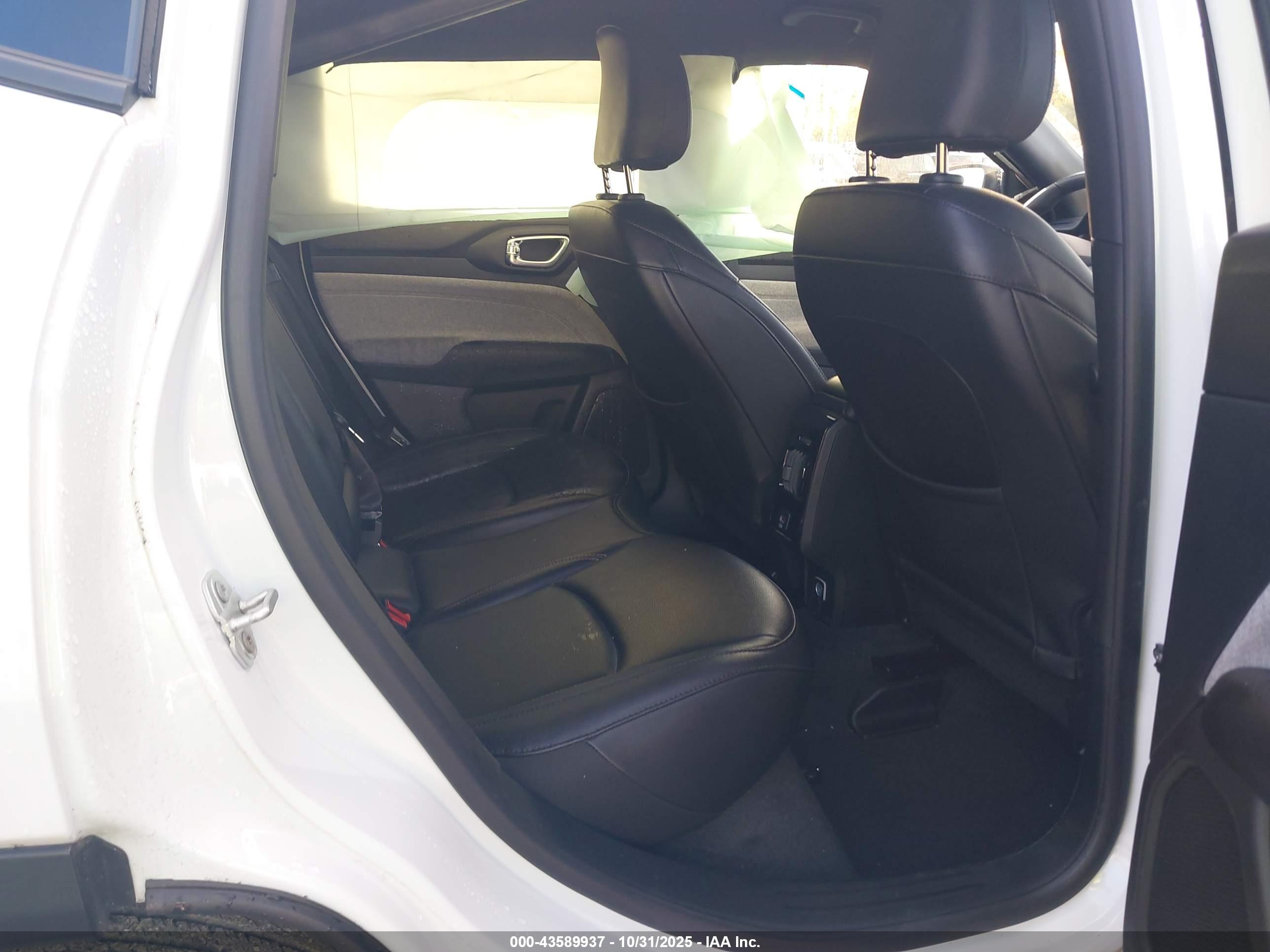 JEEP COMPASS image 8