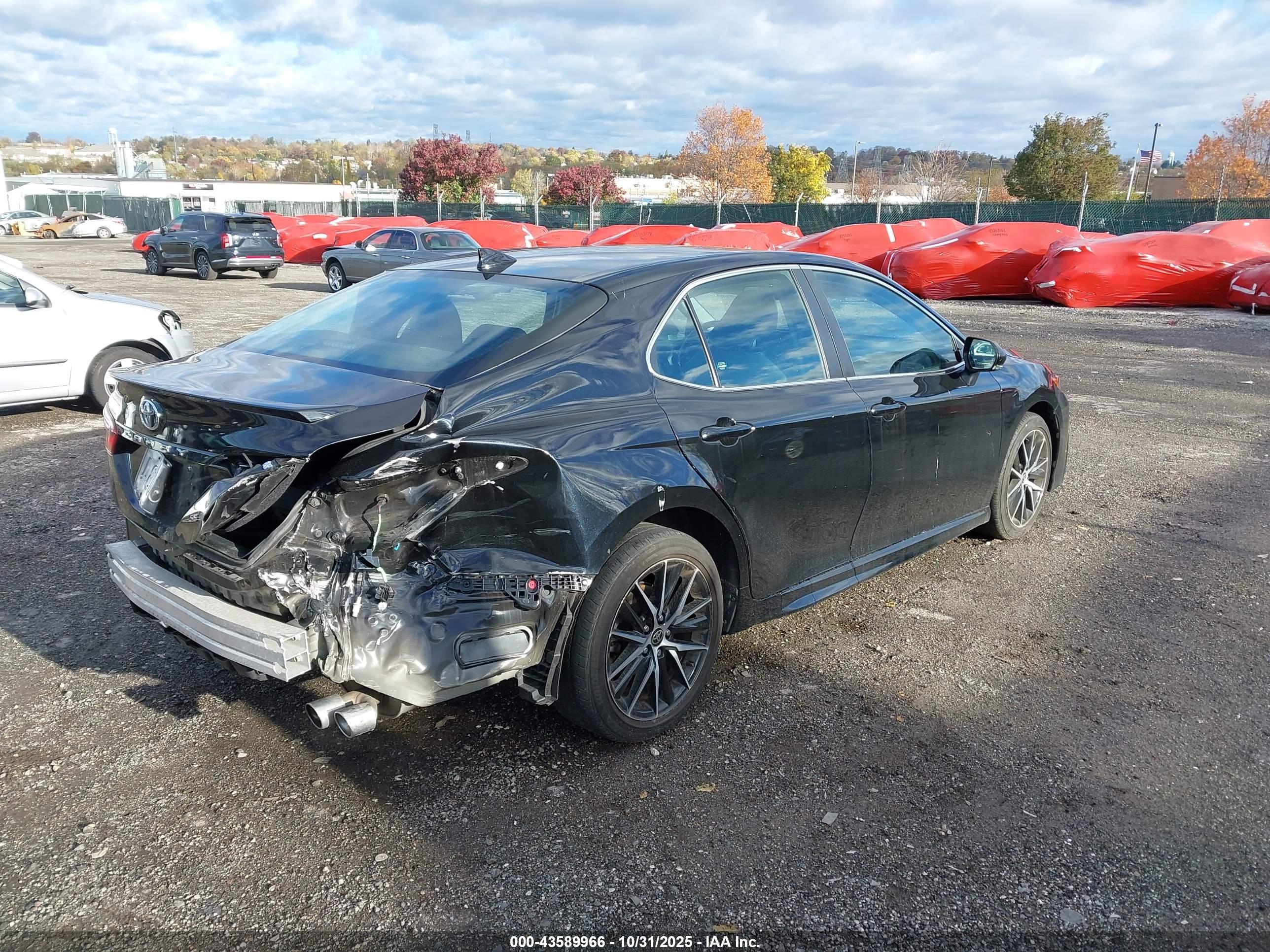 TOYOTA CAMRY image 4