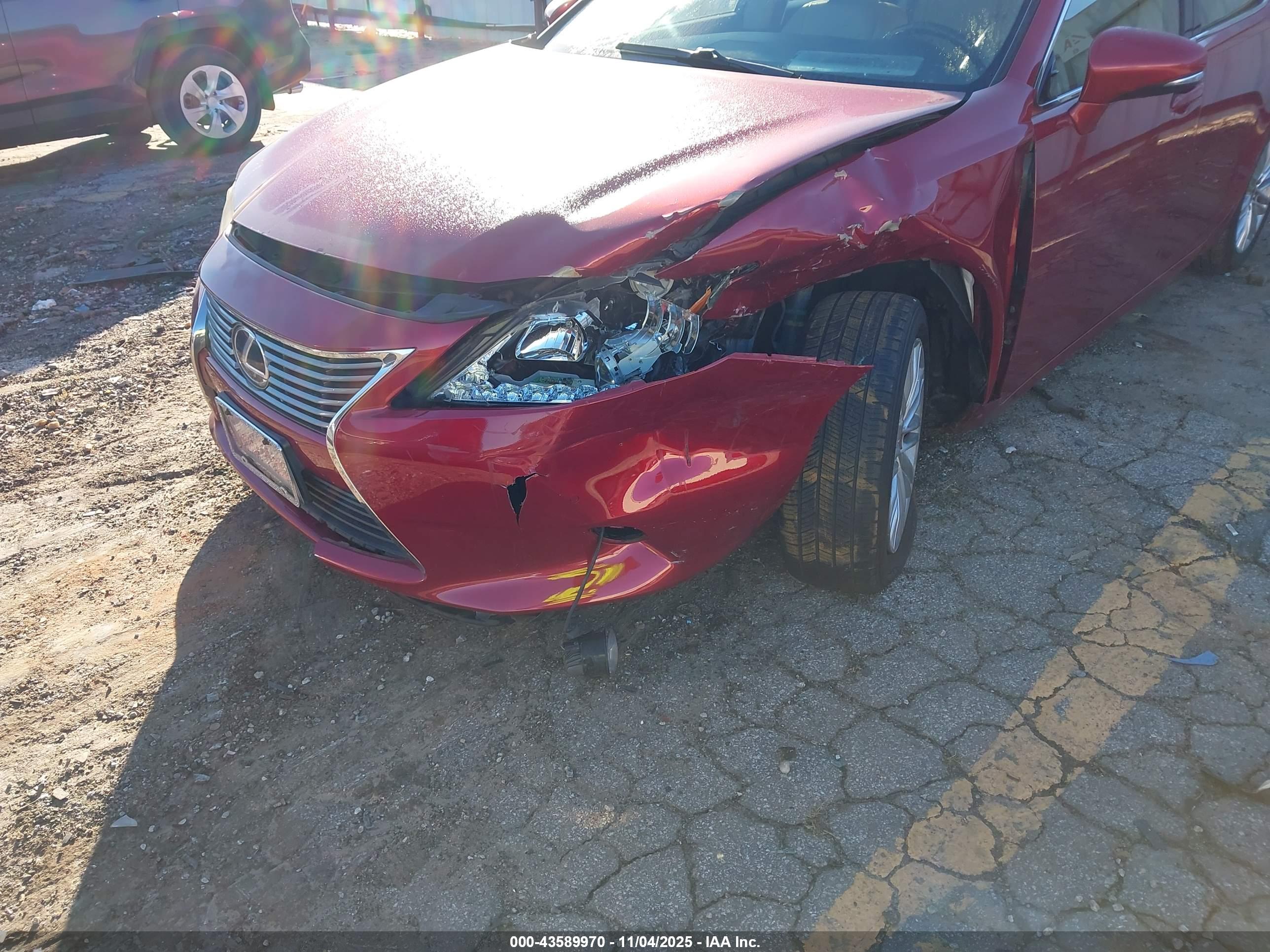 LEXUS ES image 6