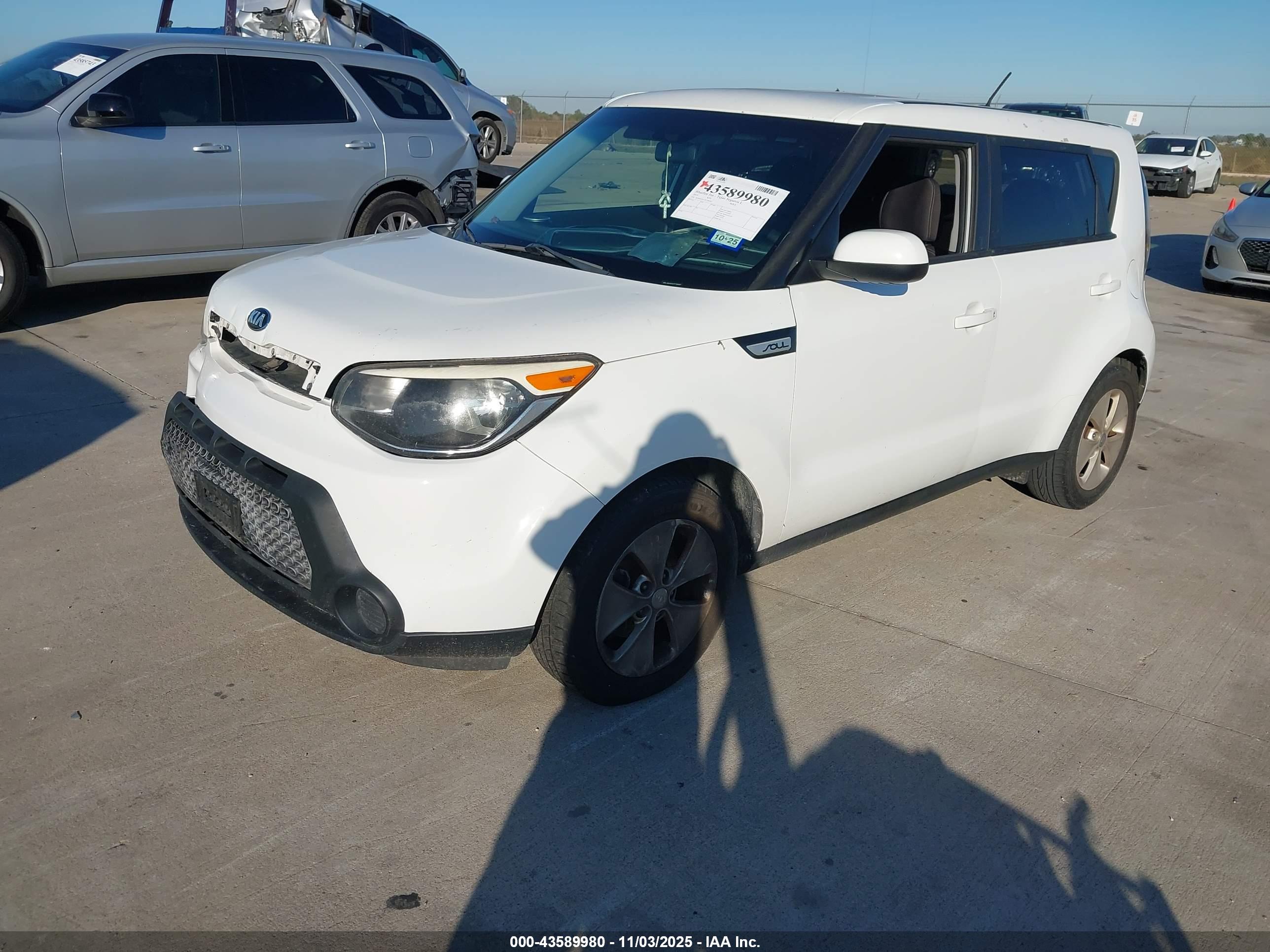 KIA SOUL image 2