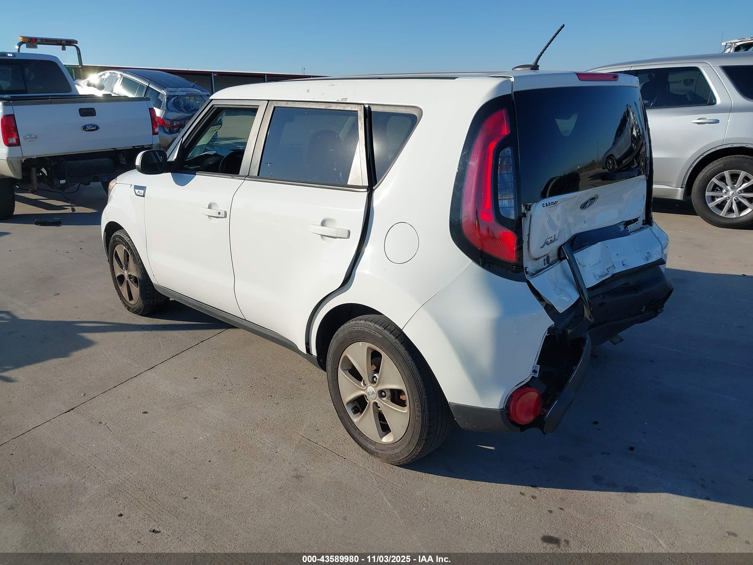 KIA SOUL image 3