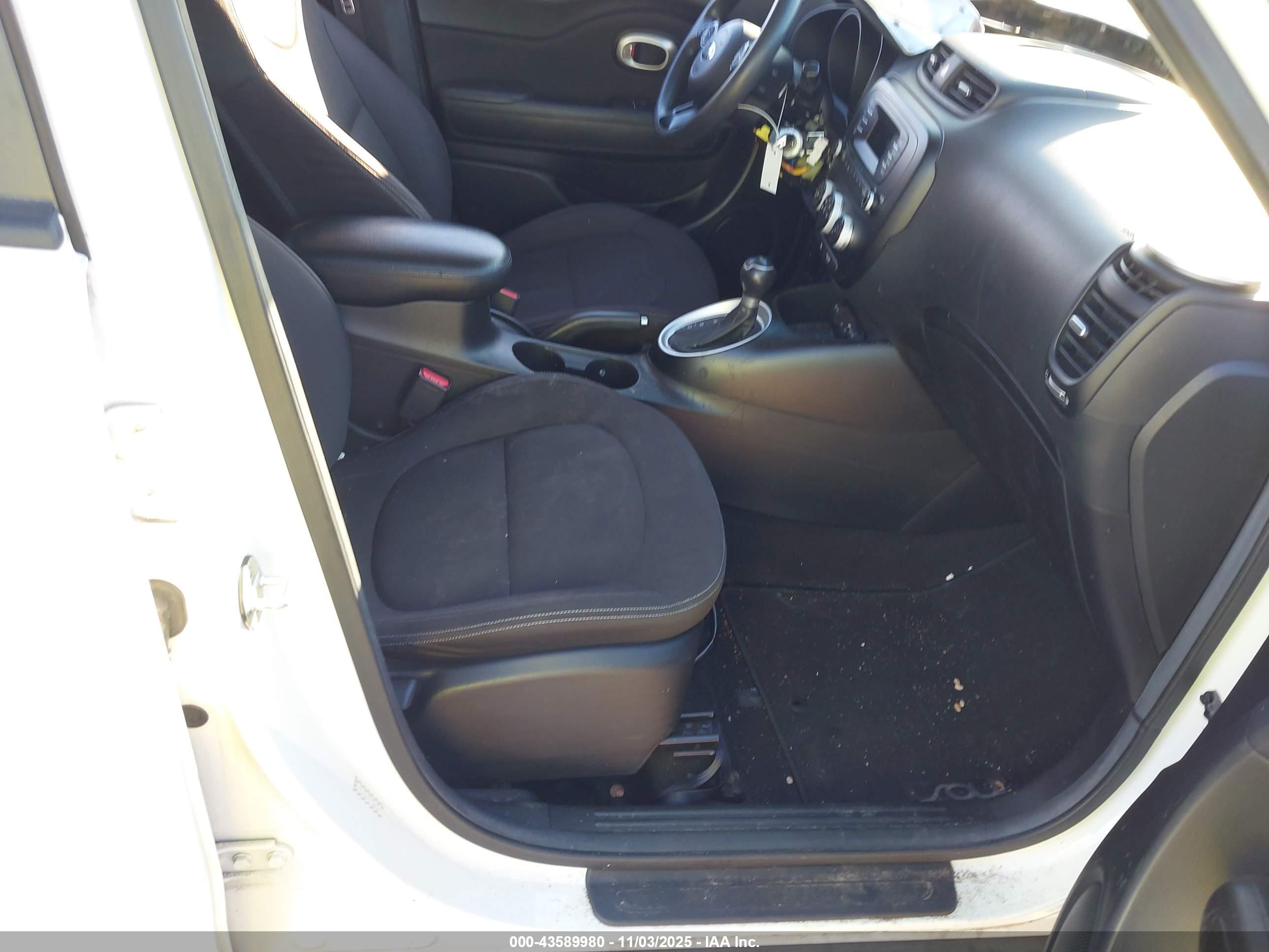 KIA SOUL image 5
