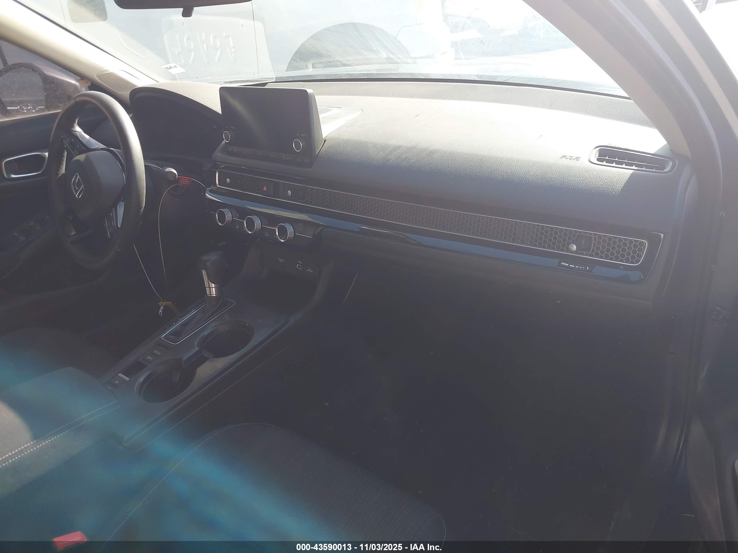 HONDA CIVIC image 5