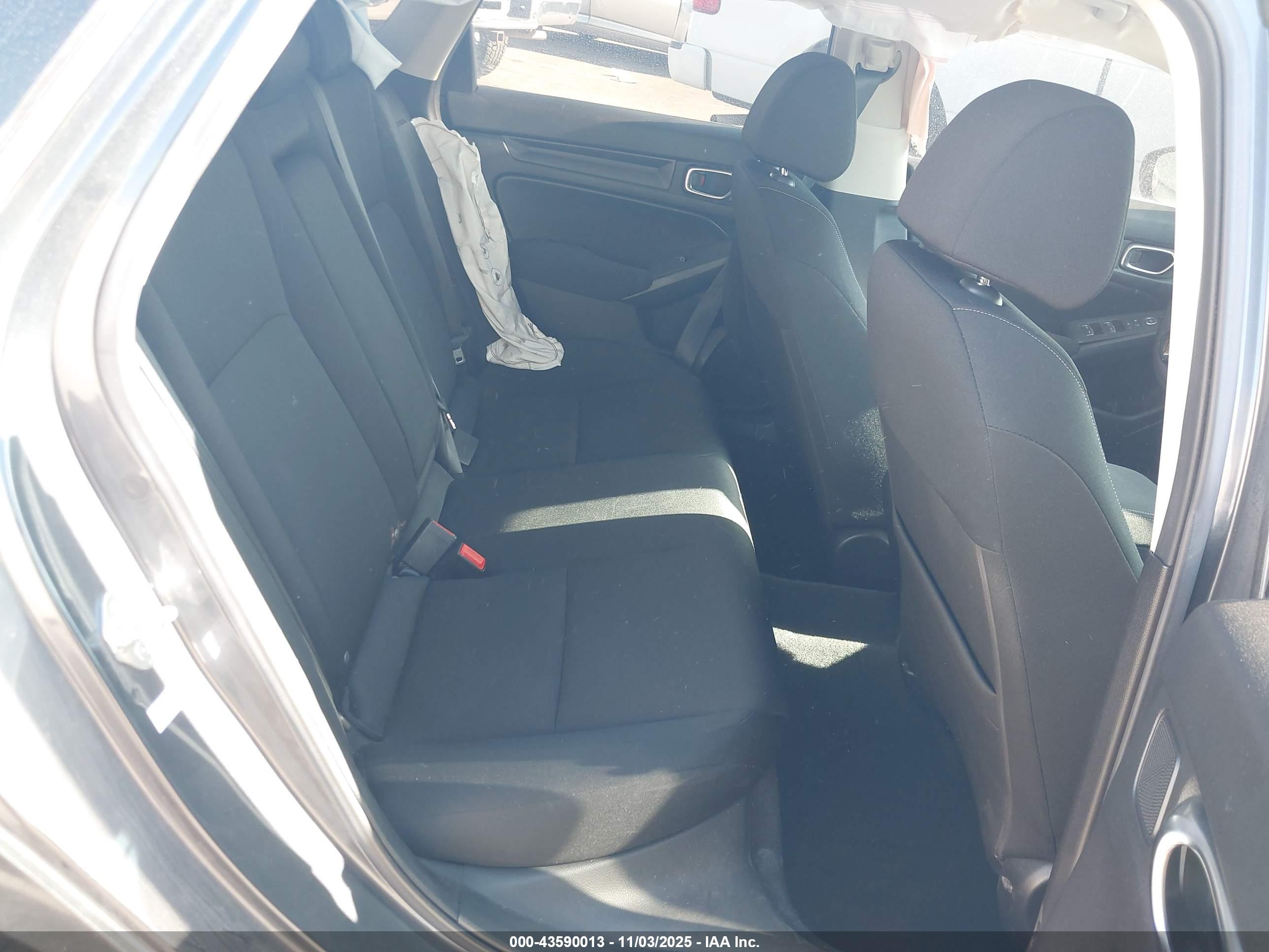 HONDA CIVIC image 8