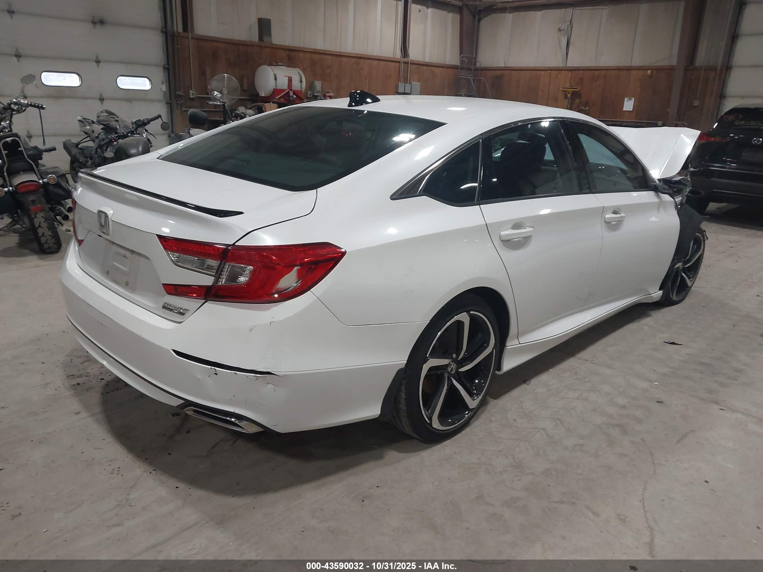 HONDA ACCORD image 4