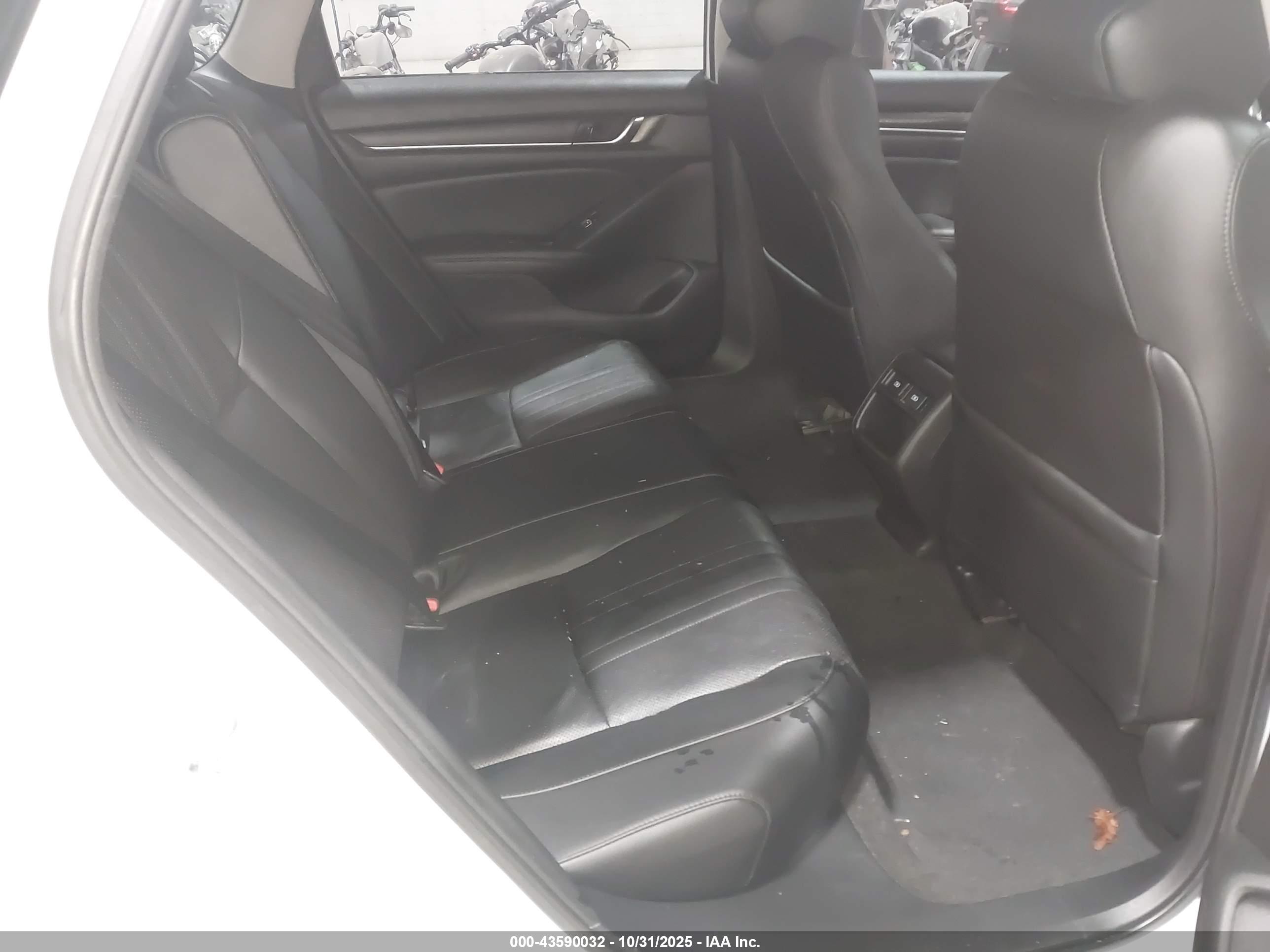 HONDA ACCORD image 8