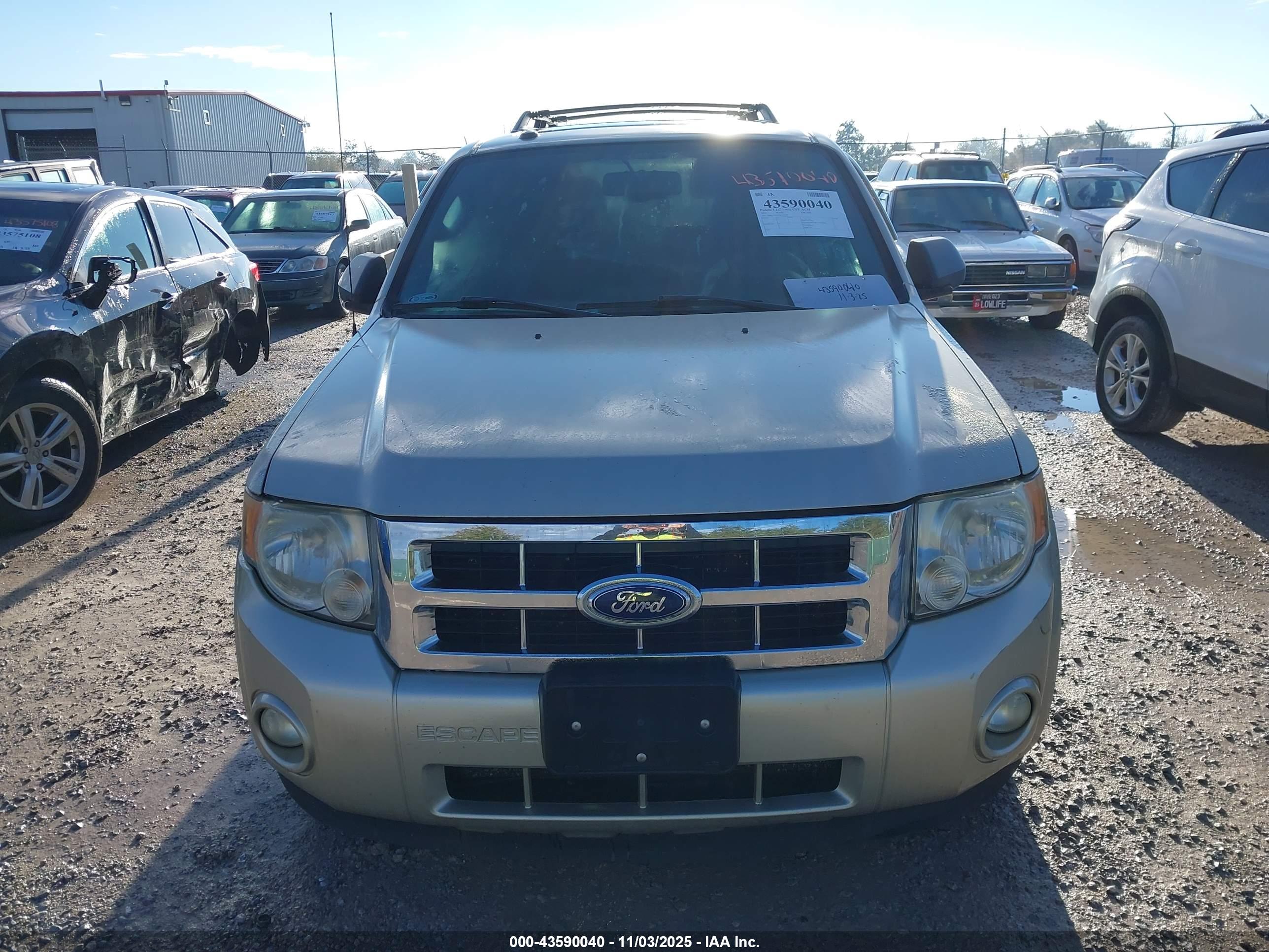 FORD ESCAPE image 6