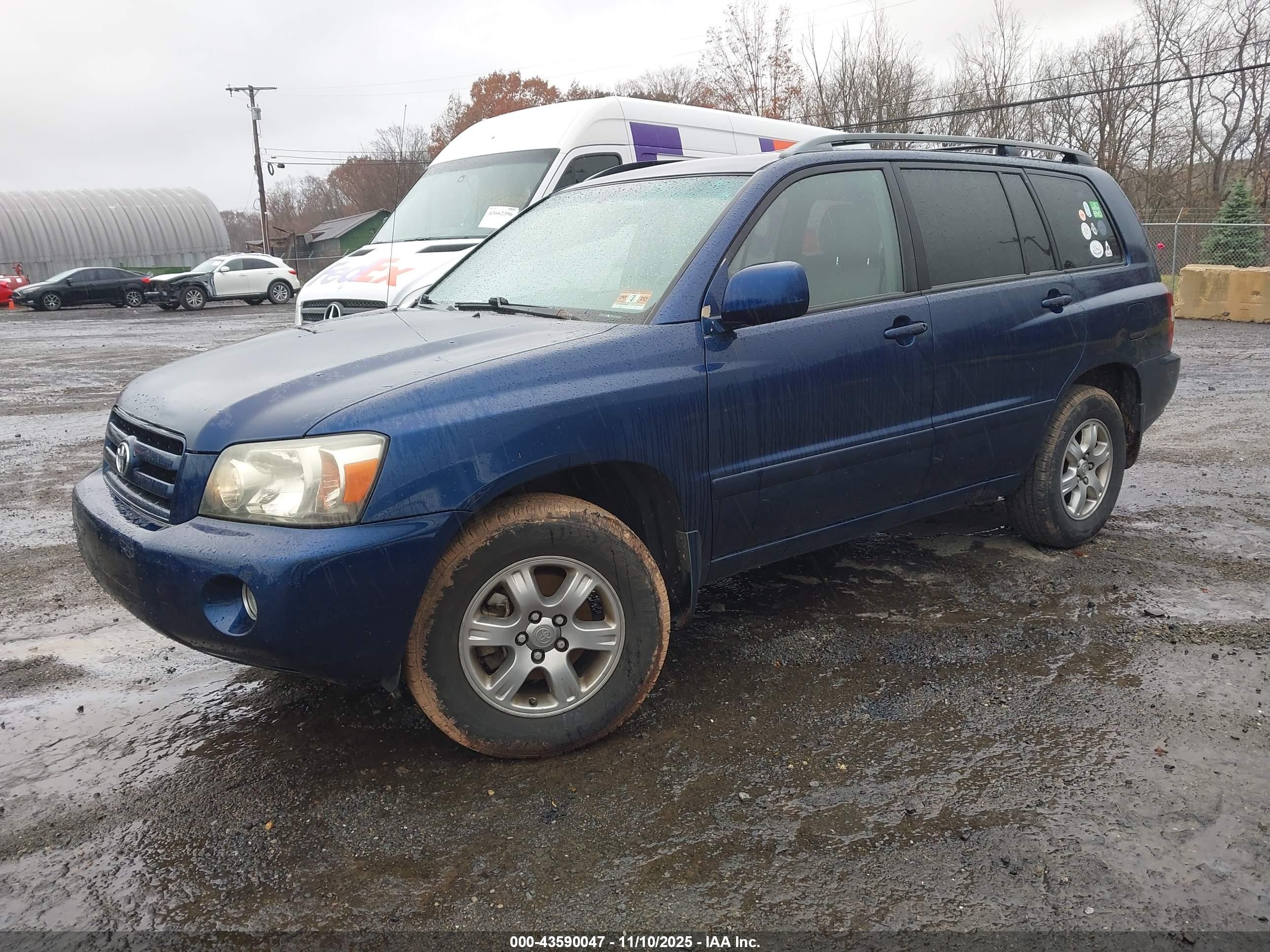 TOYOTA HIGHLANDER image 2