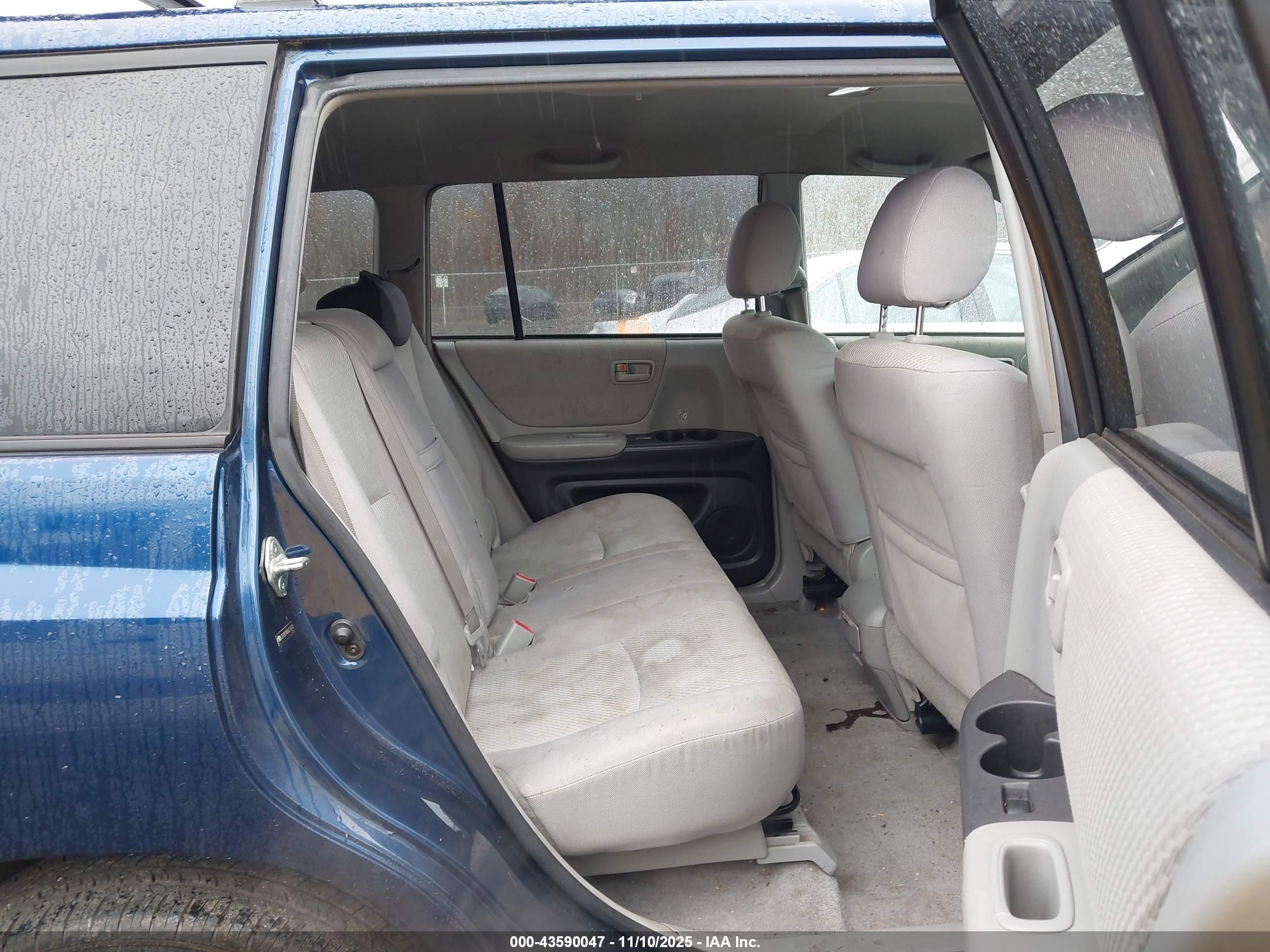 TOYOTA HIGHLANDER image 8