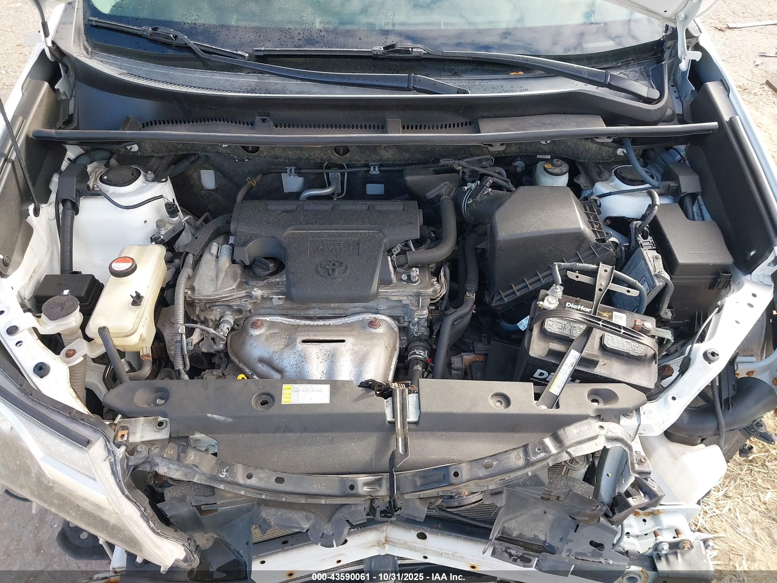 TOYOTA RAV4 image 10