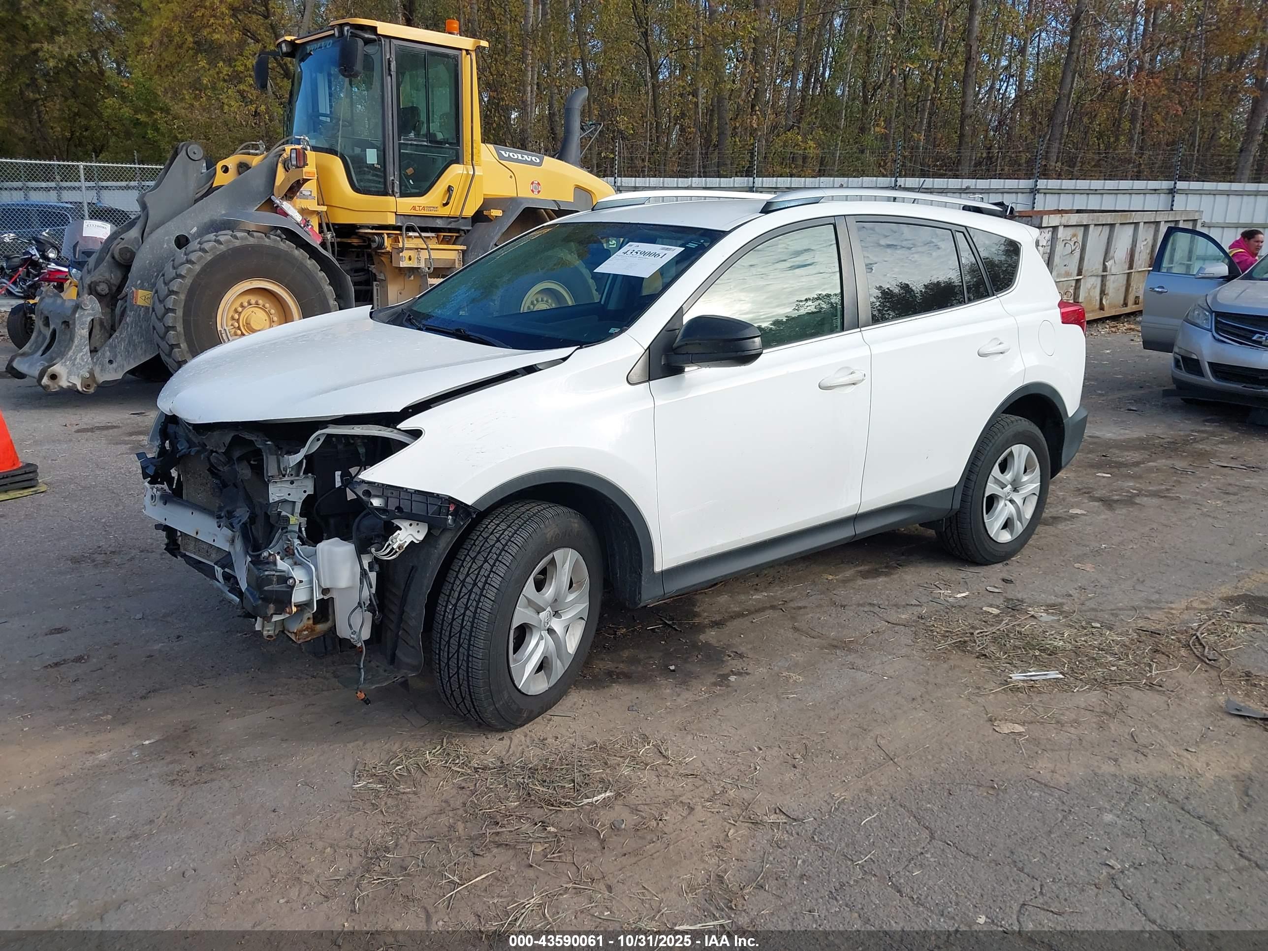 TOYOTA RAV4 image 2