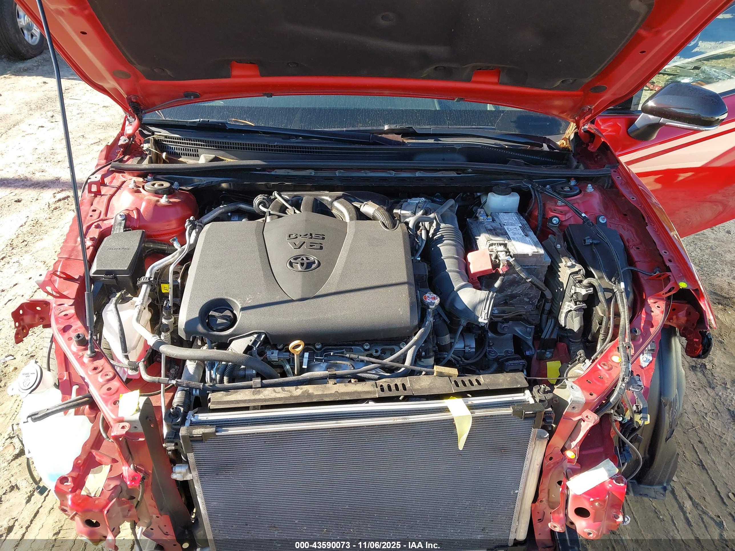 TOYOTA CAMRY image 10