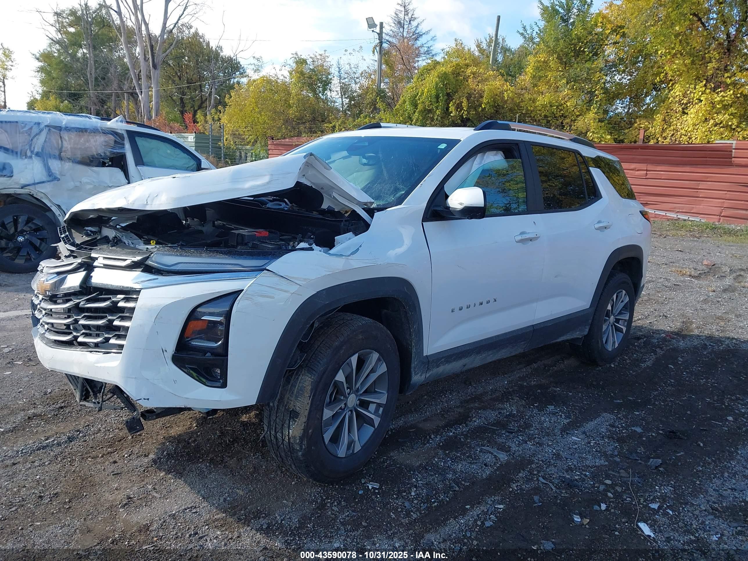 CHEVROLET EQUINOX image 2