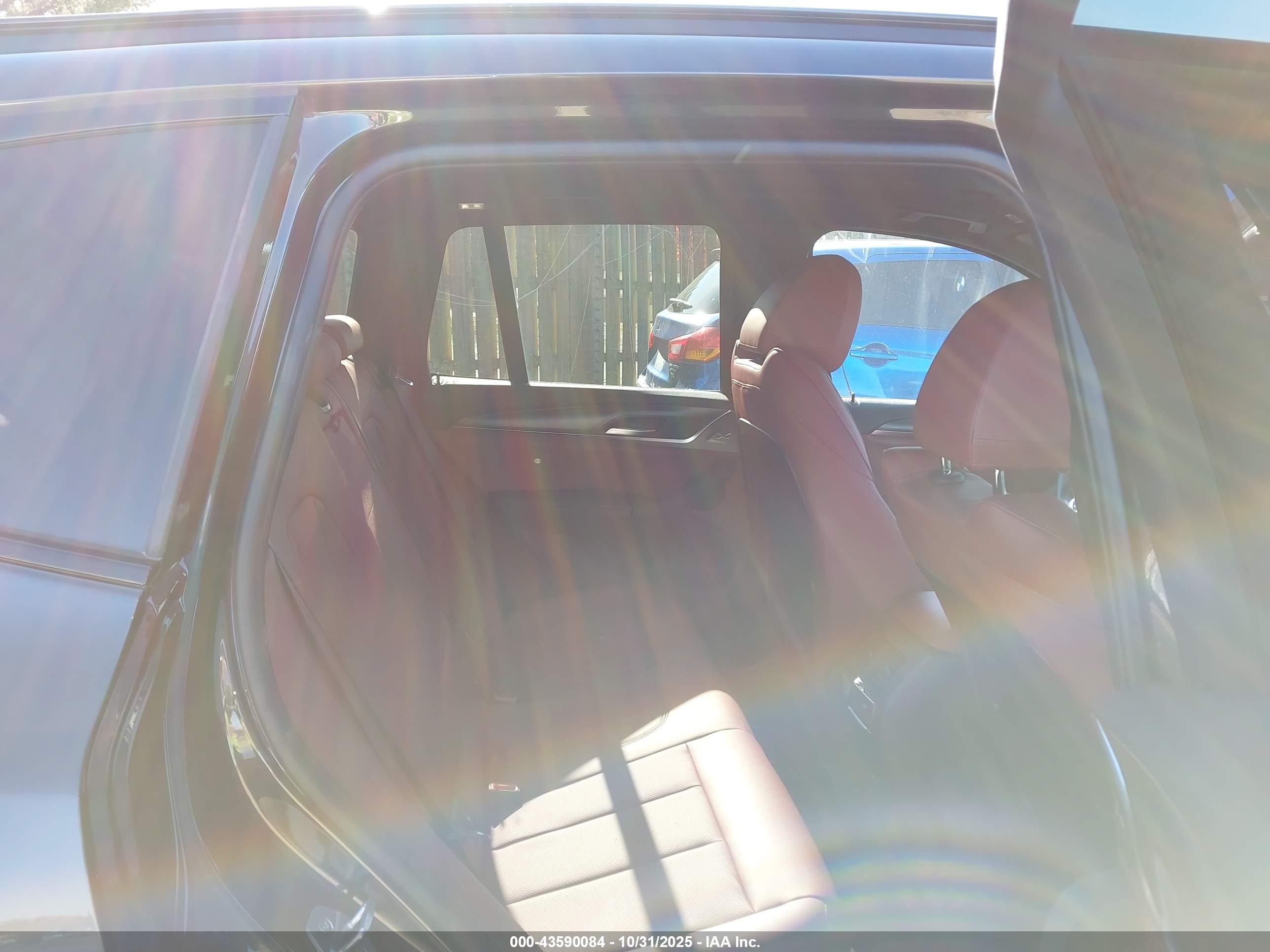 BMW X3 image 8