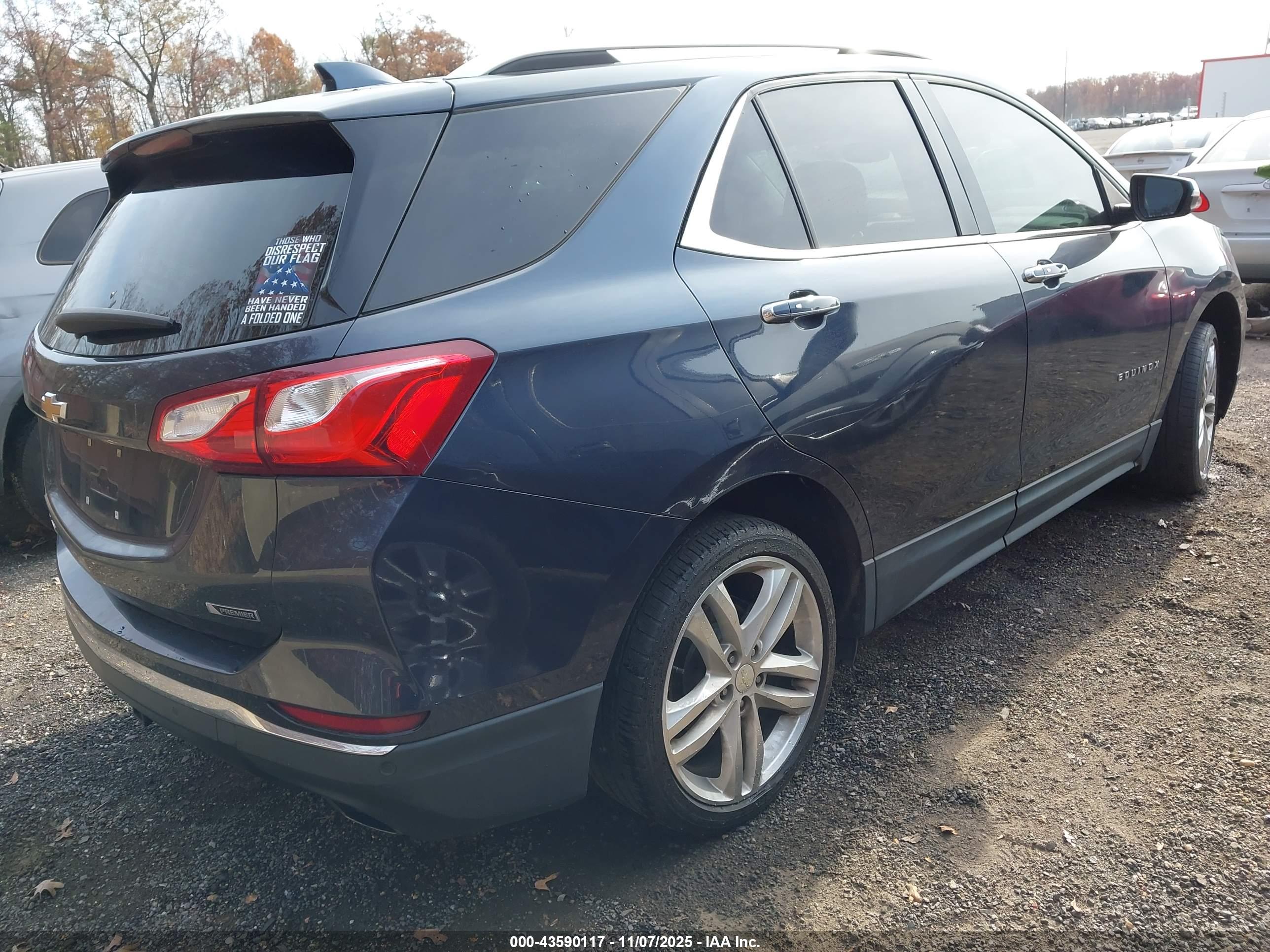 CHEVROLET EQUINOX image 4