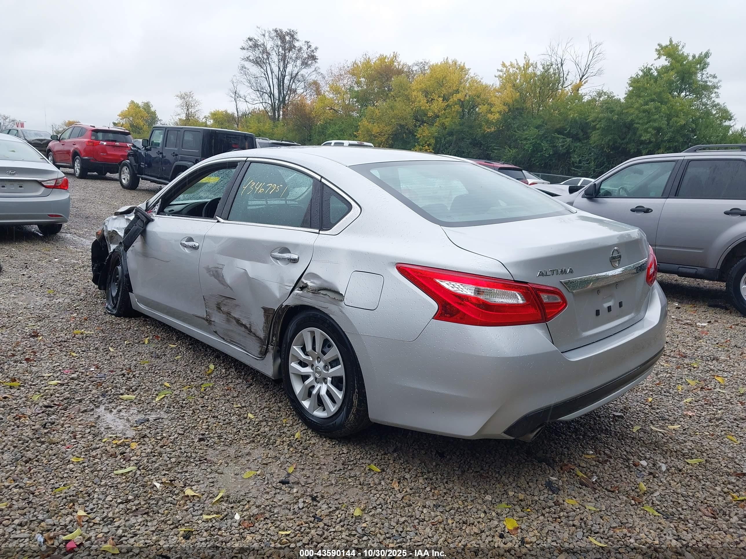 NISSAN ALTIMA image 3