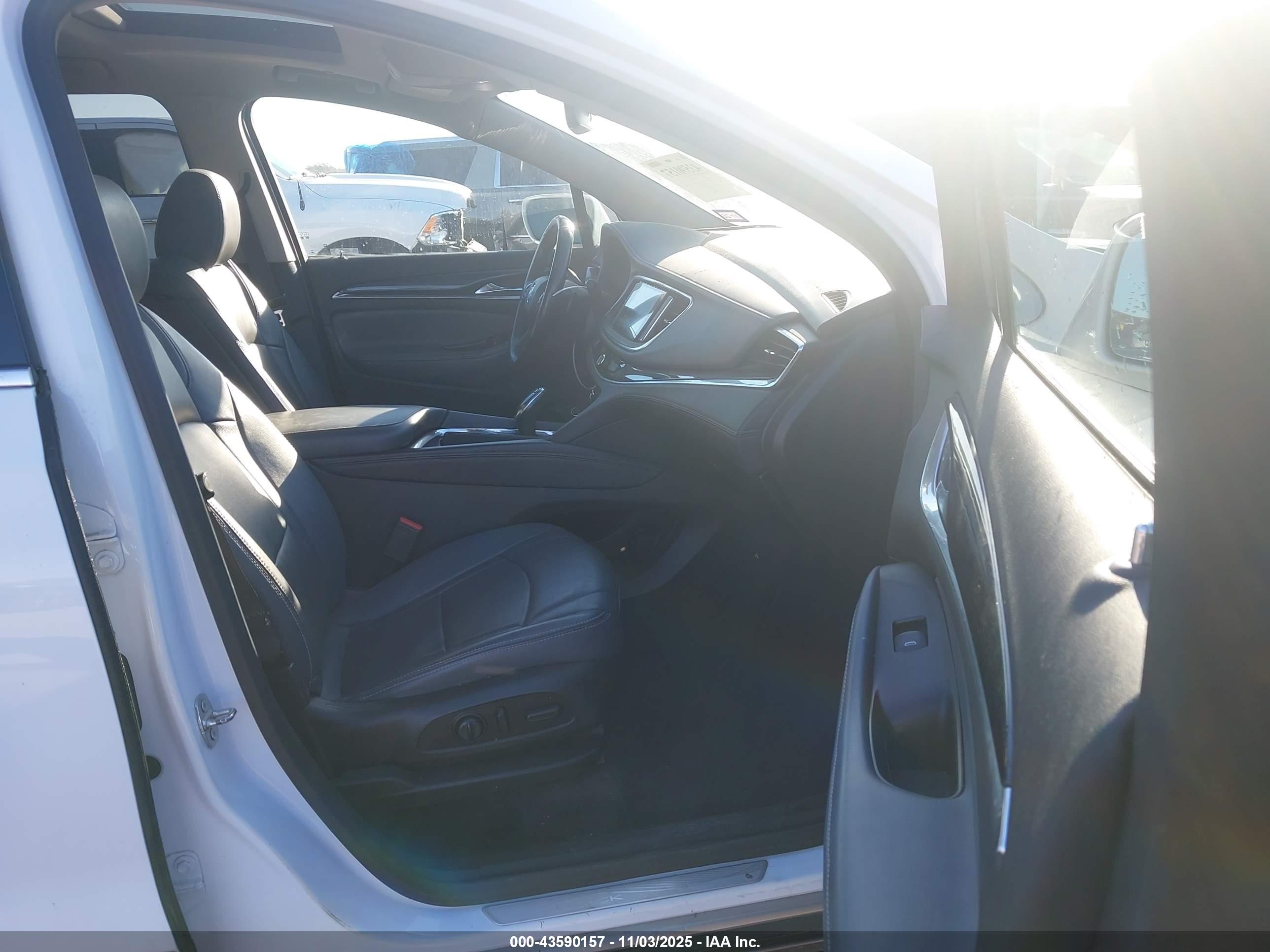BUICK ENCLAVE image 5