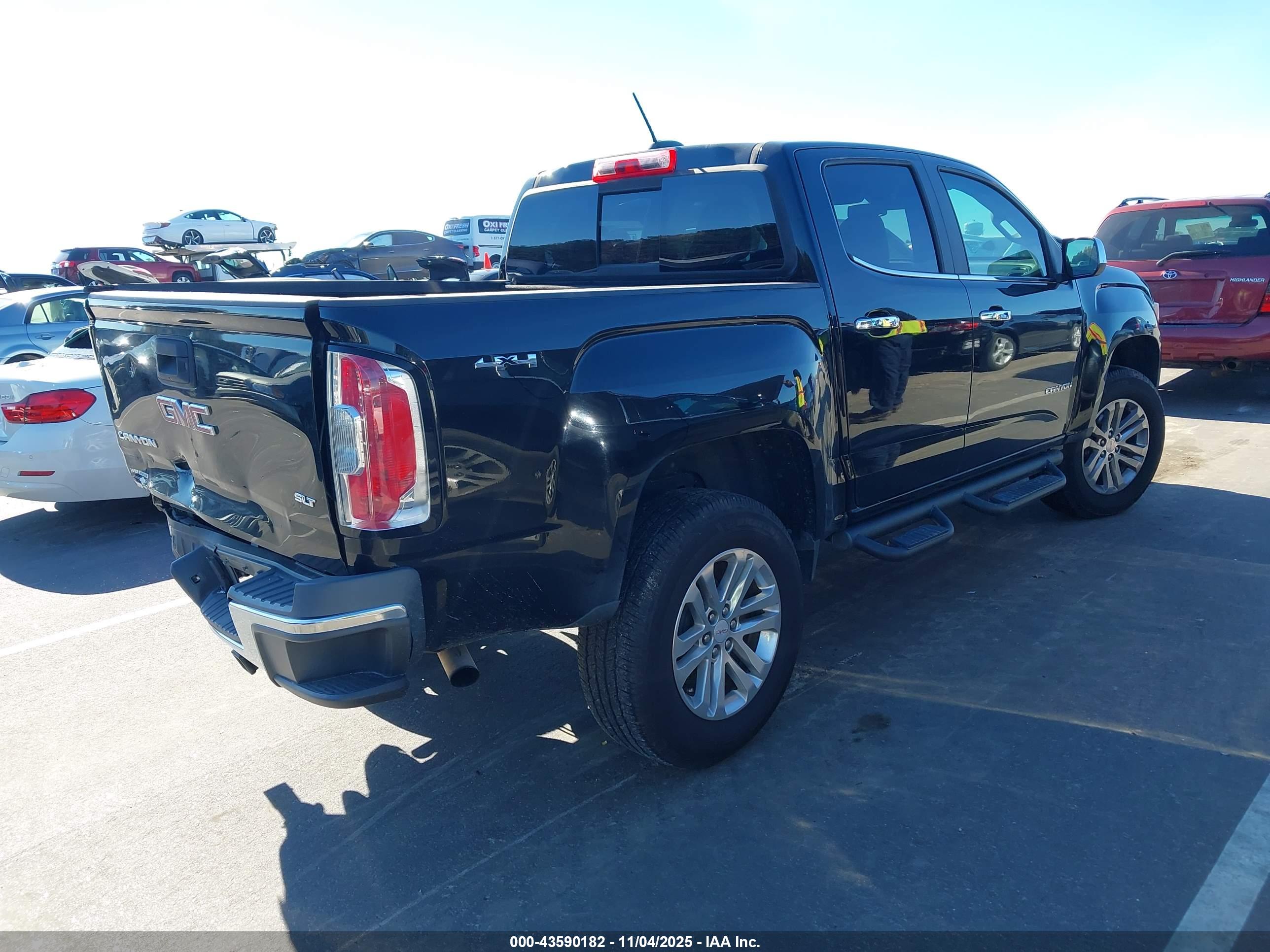 GMC CANYON image 4