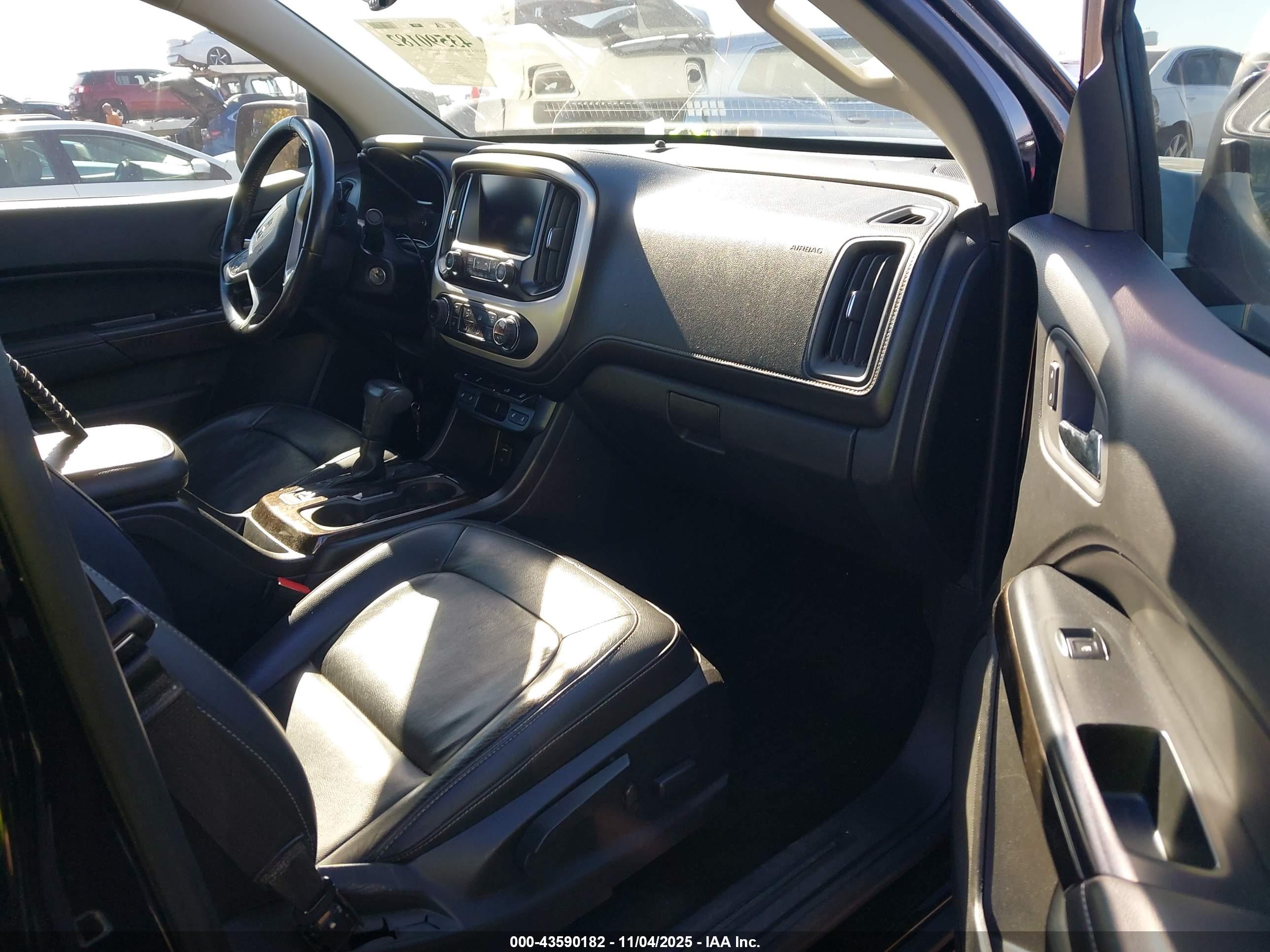 GMC CANYON image 5