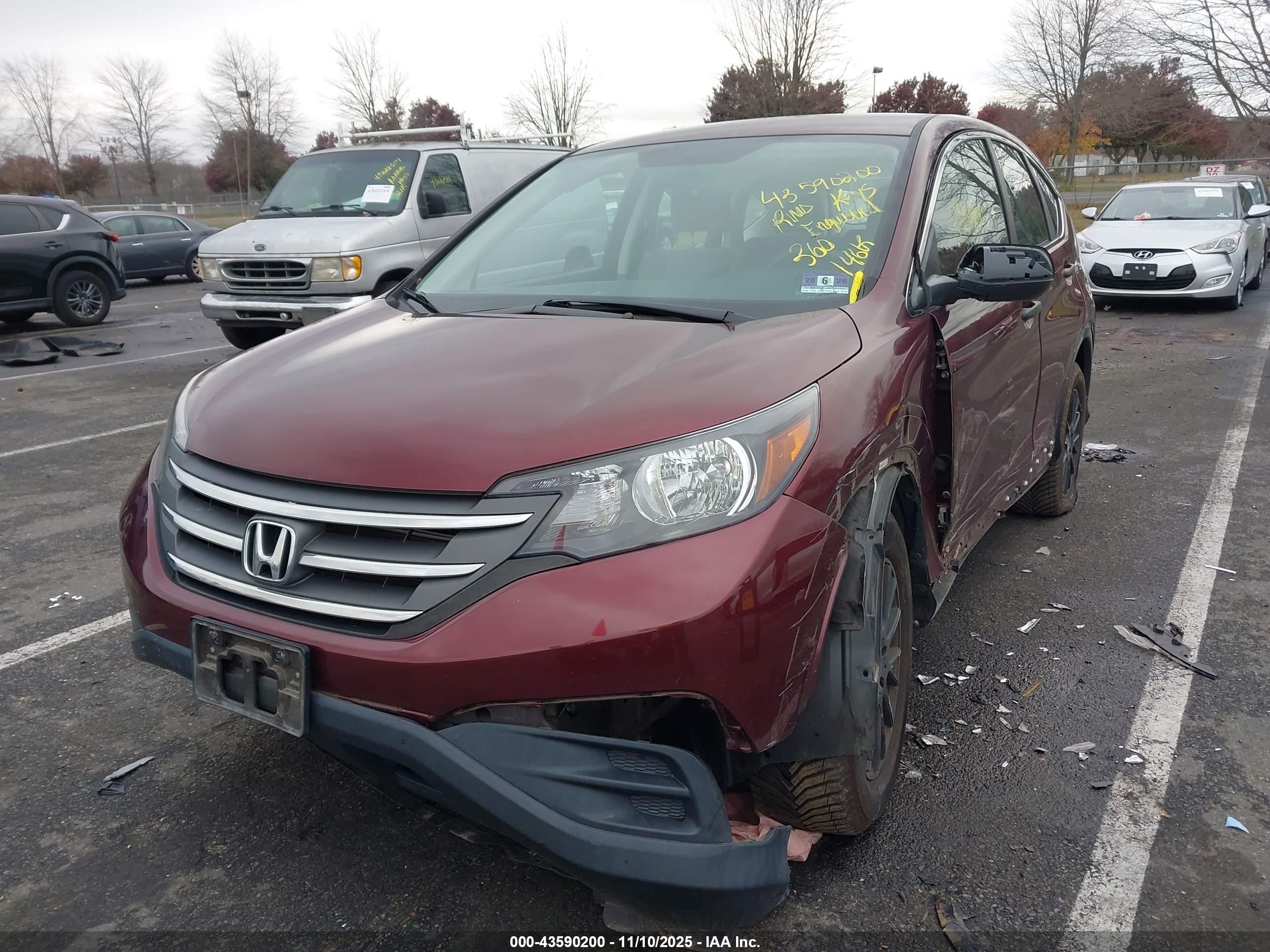 HONDA CR-V image 2