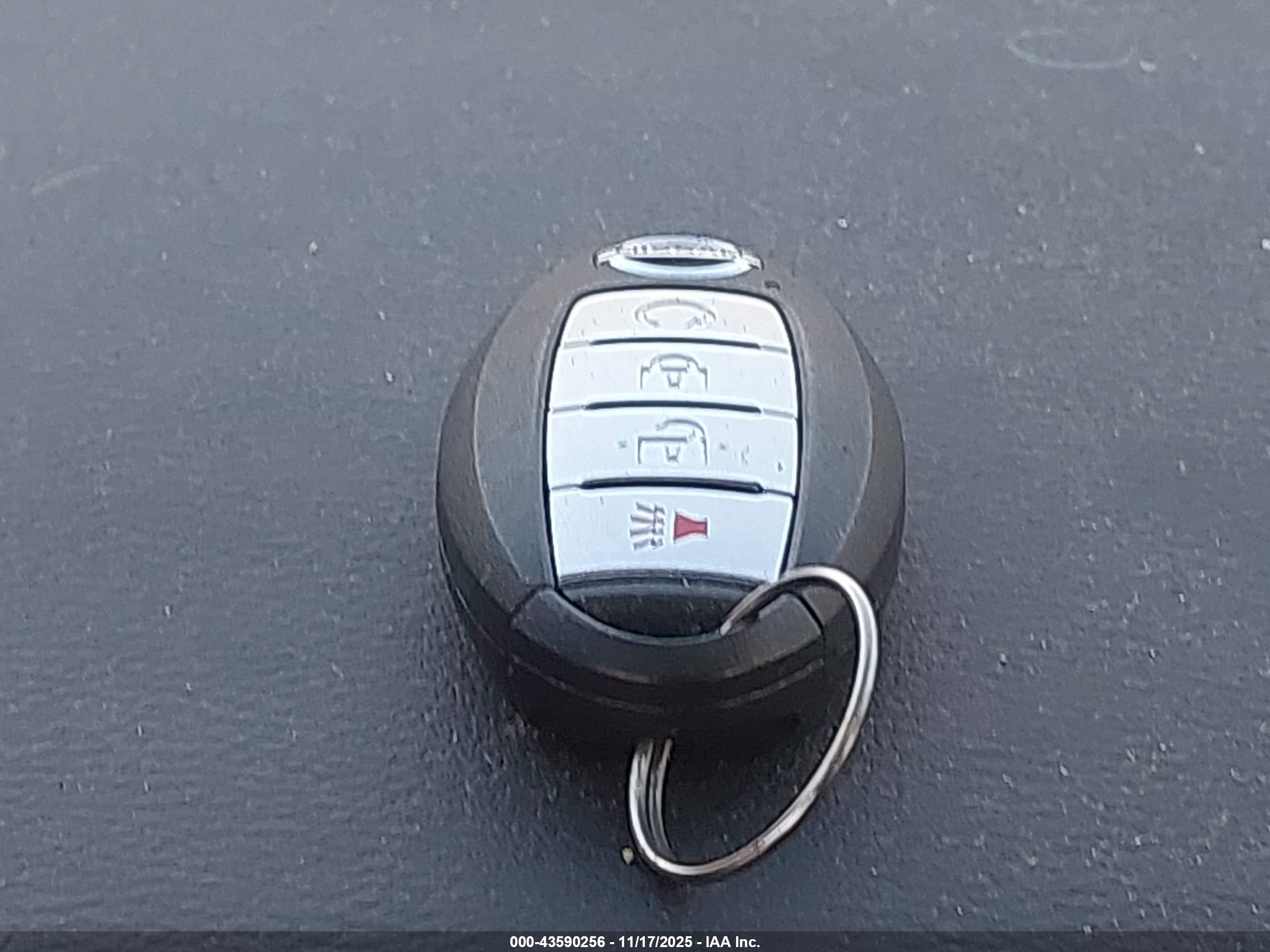NISSAN KICKS image 11
