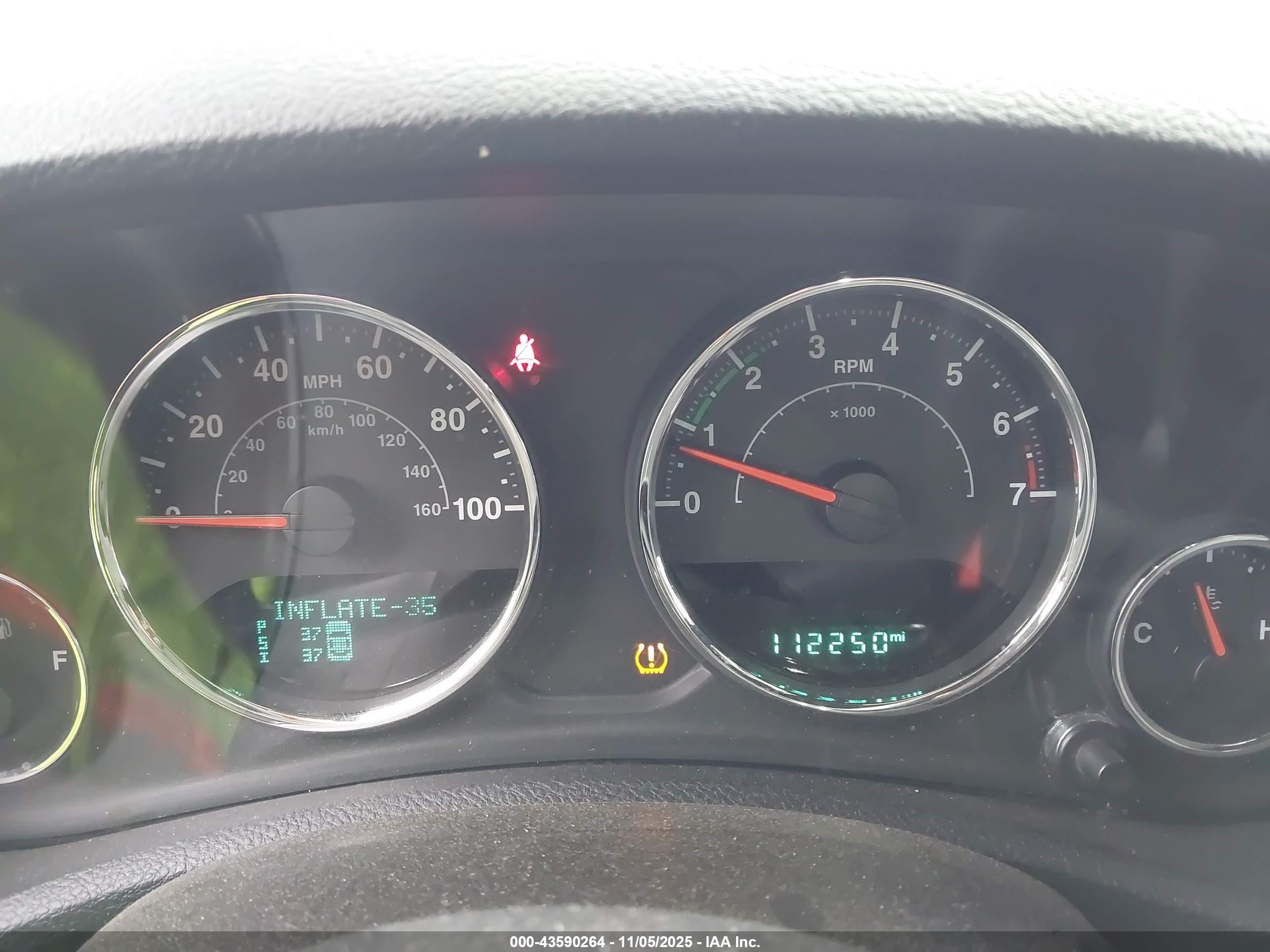 JEEP WRANGLER image 7