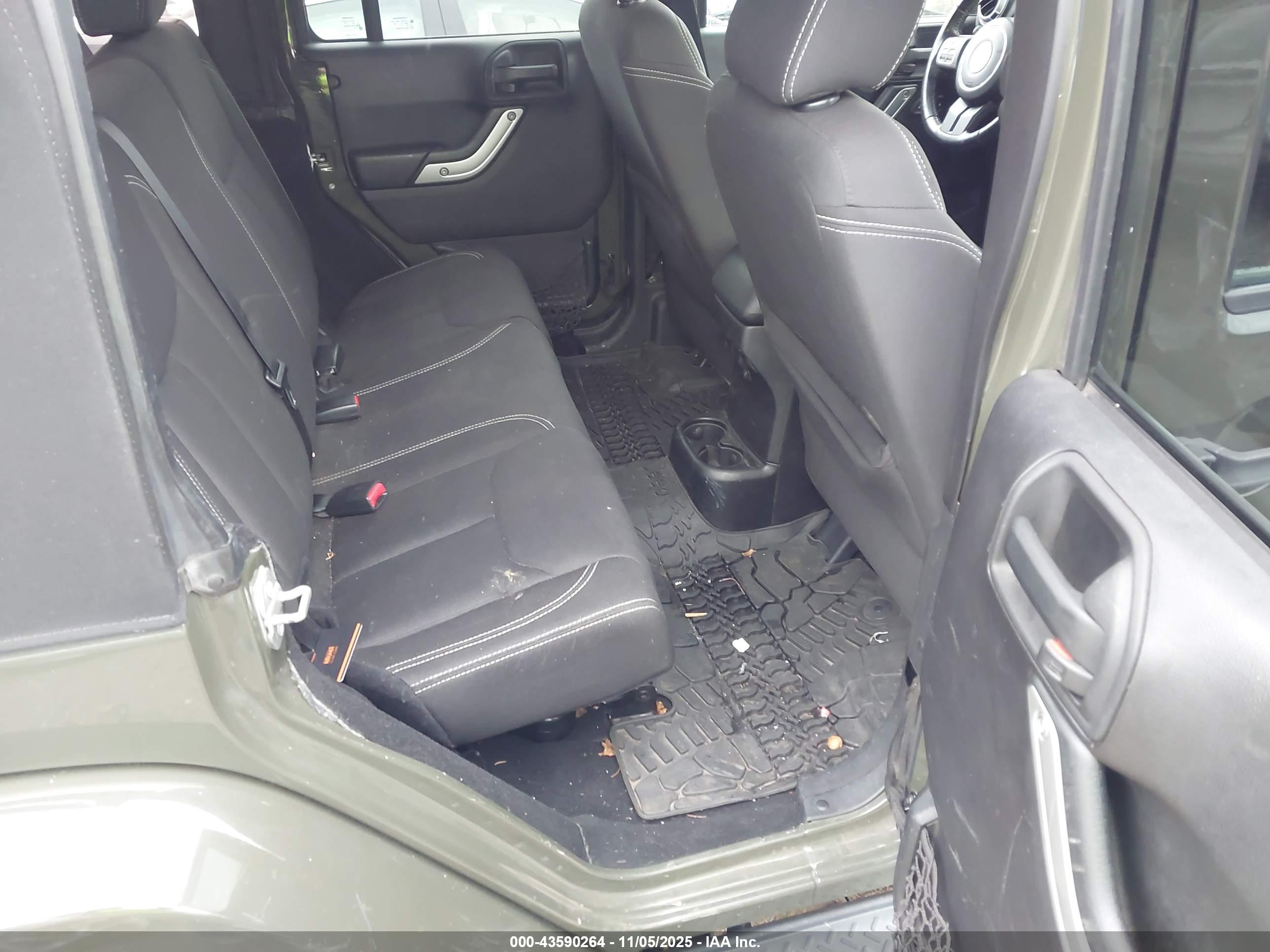 JEEP WRANGLER image 8