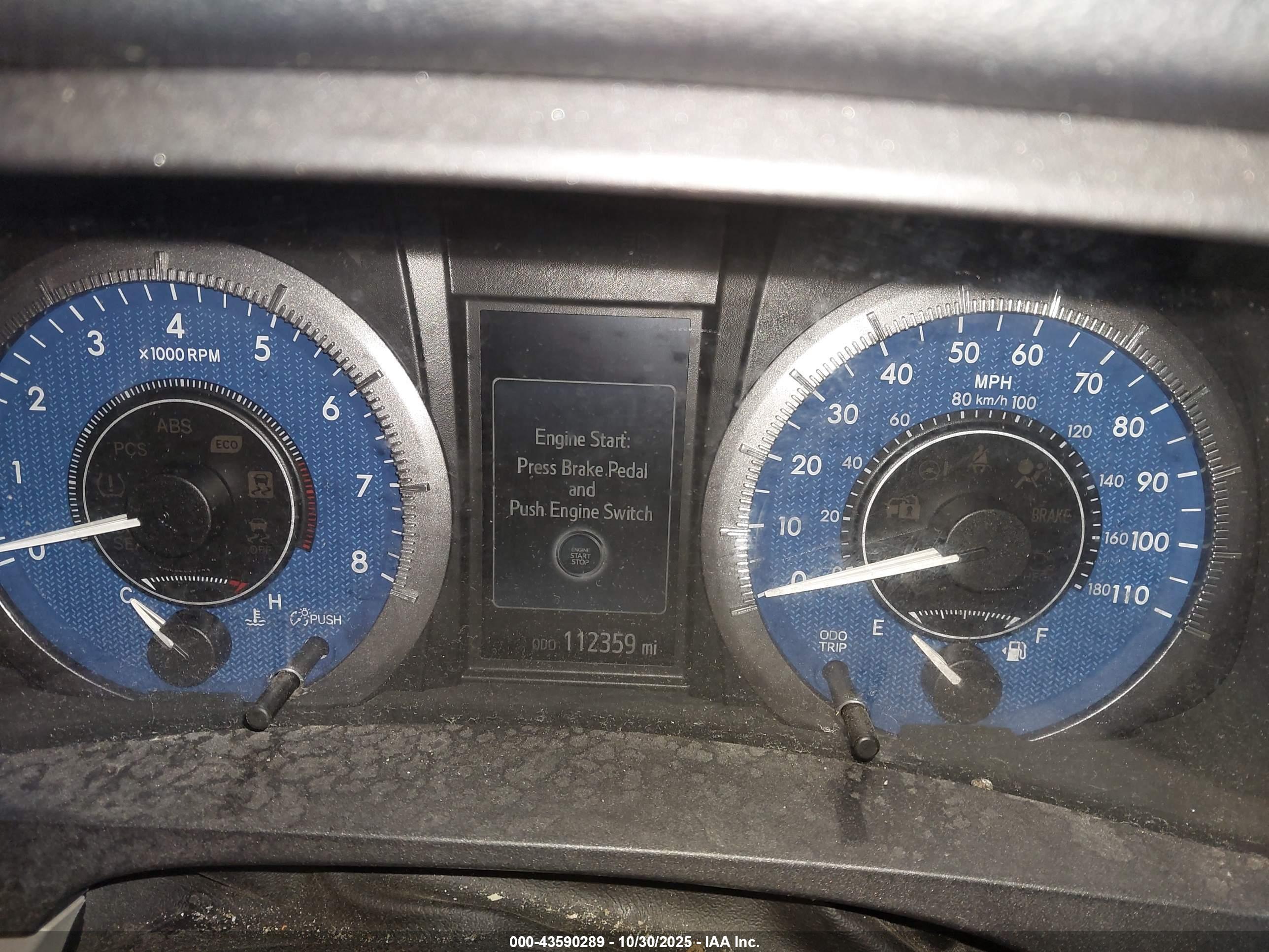 TOYOTA SIENNA image 7