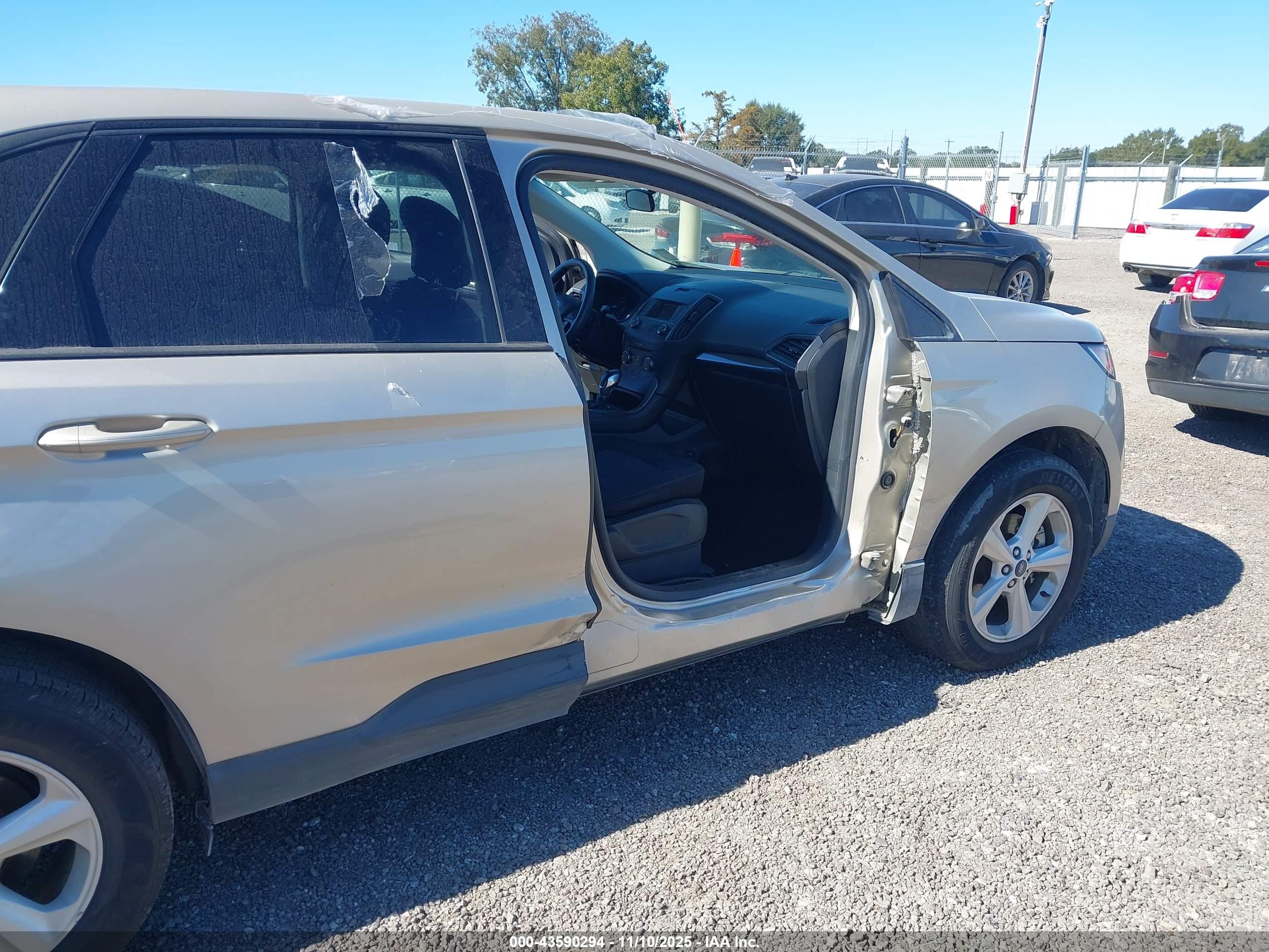 FORD EDGE image 6
