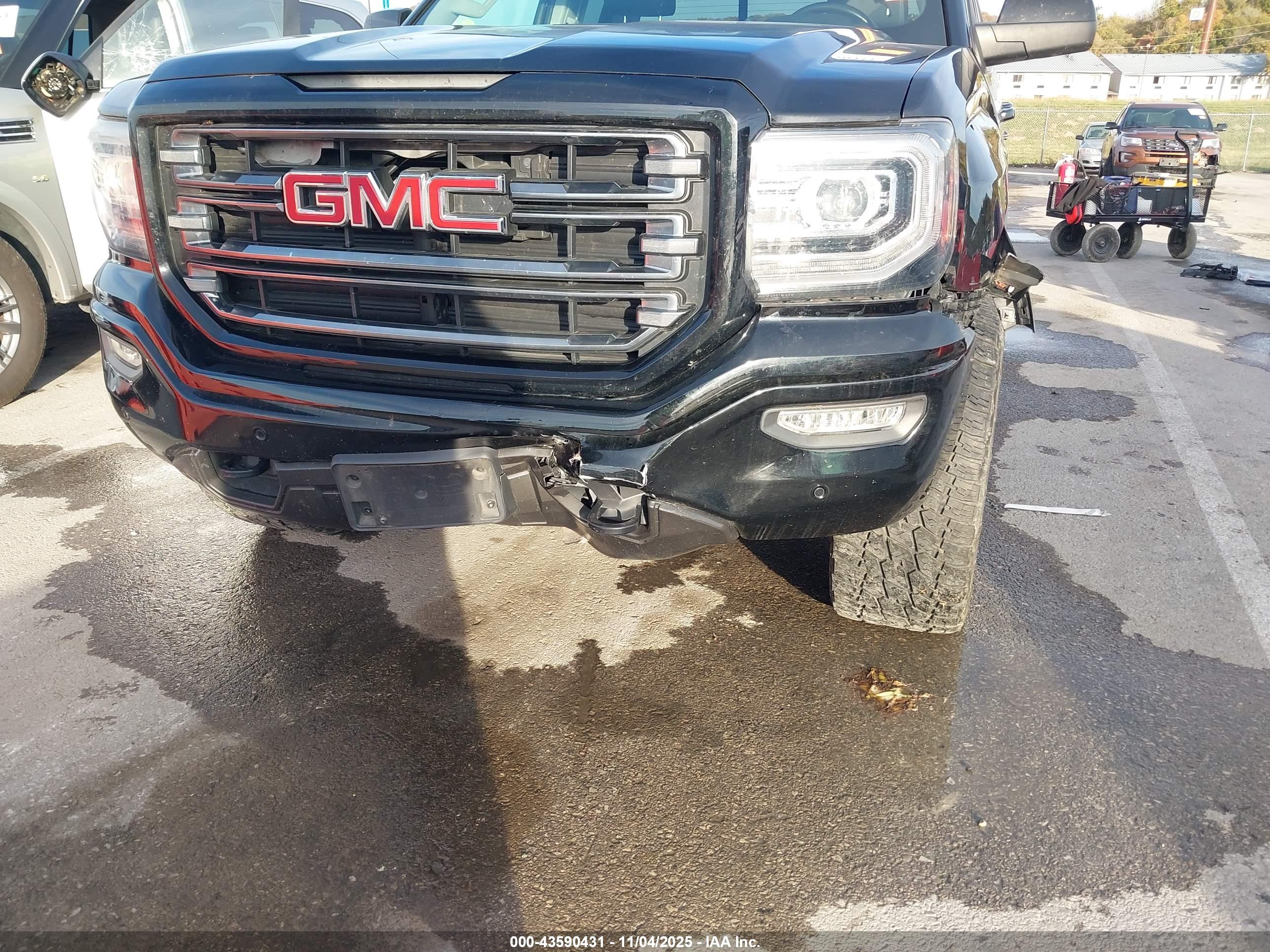 GMC SIERRA image 6