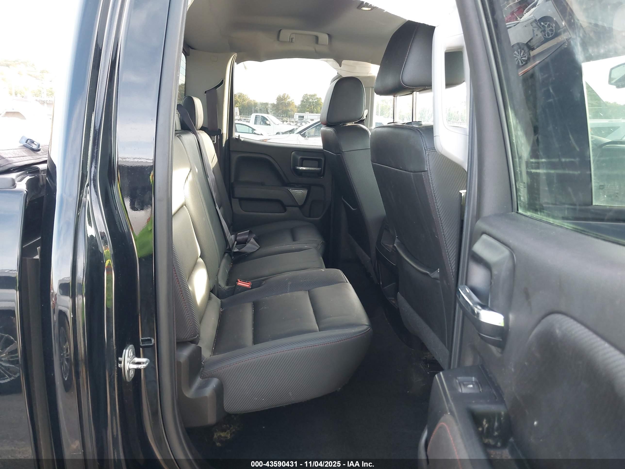 GMC SIERRA image 8