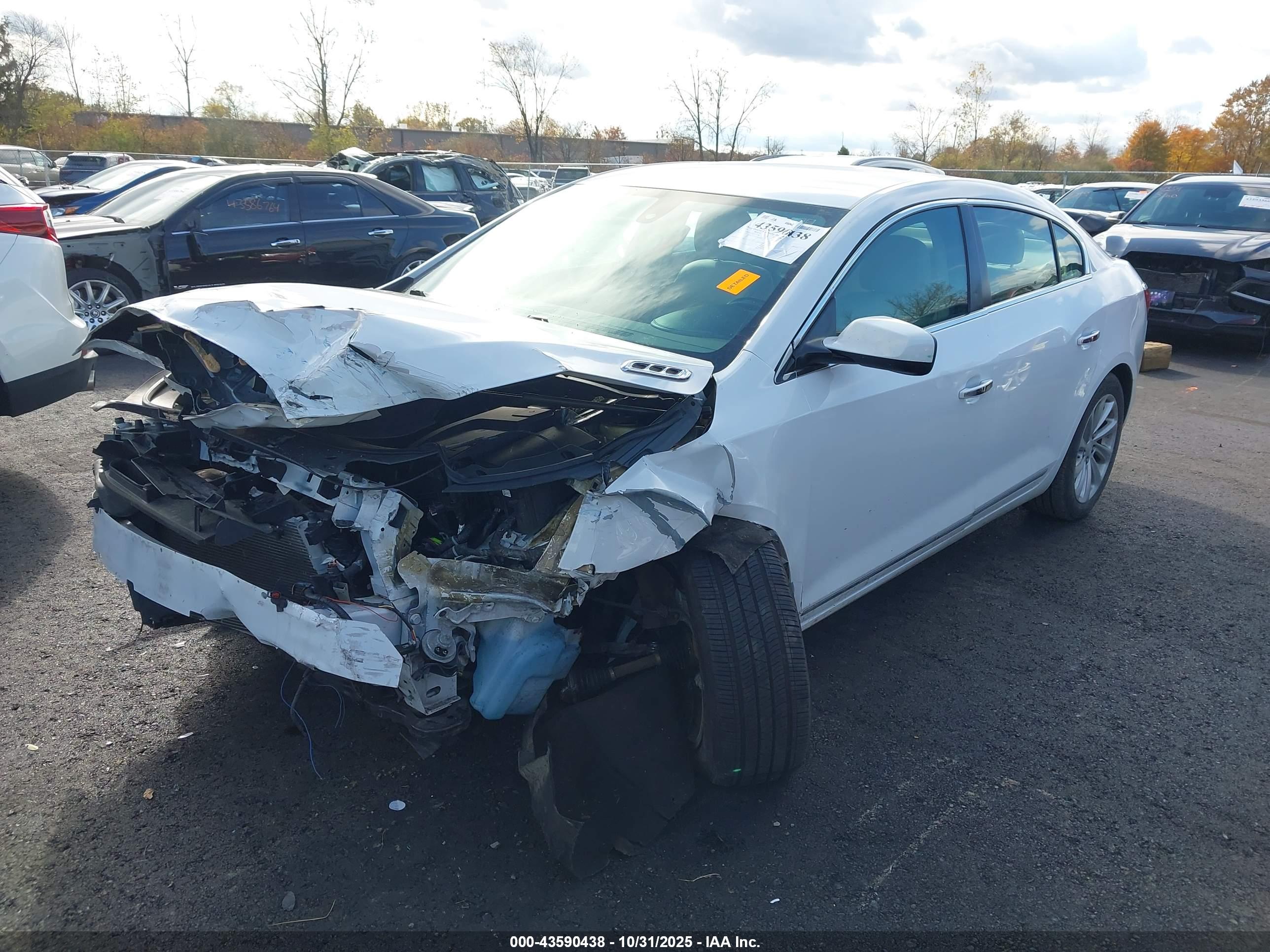 BUICK LACROSSE image 2