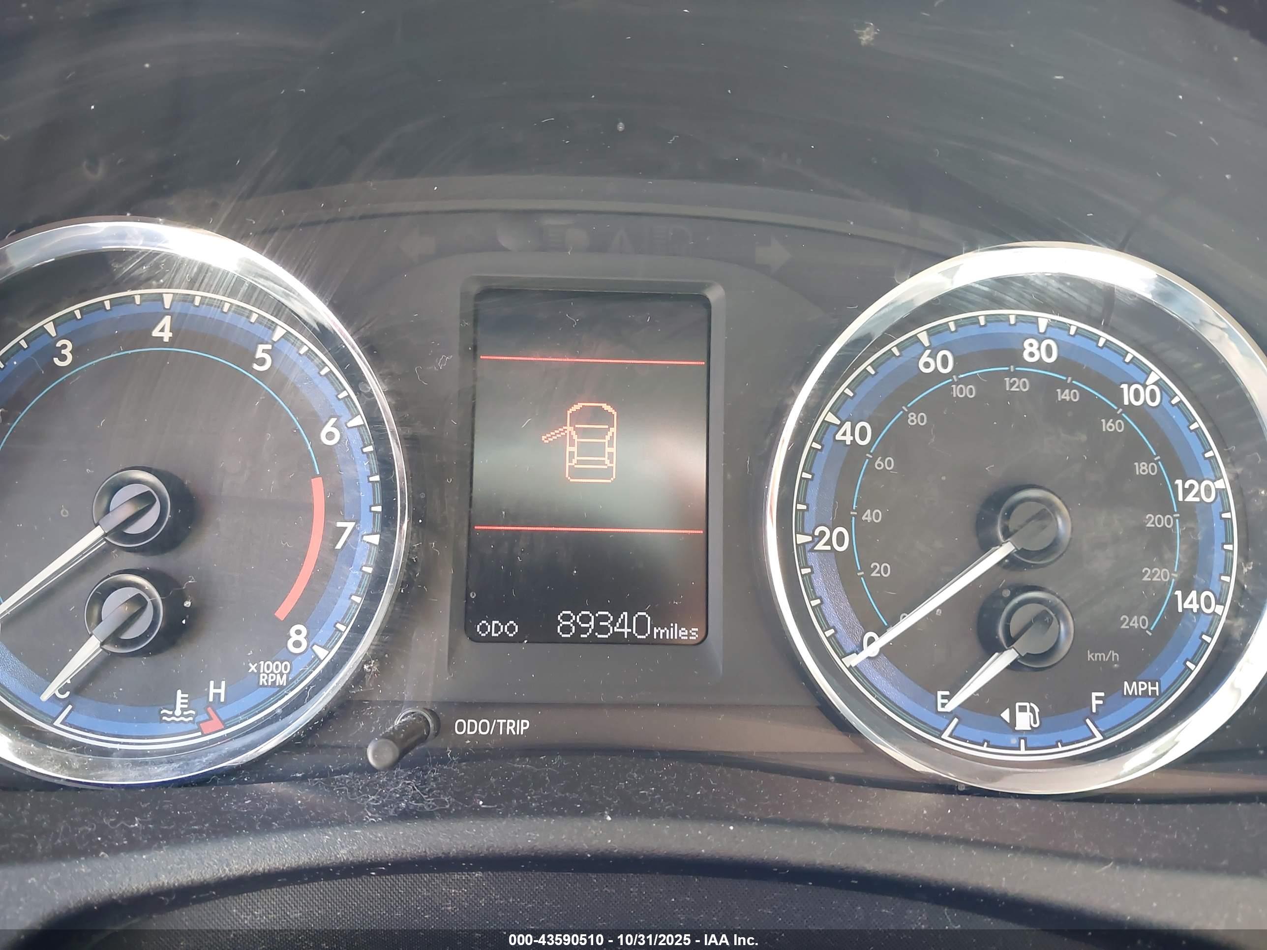 TOYOTA COROLLA image 7