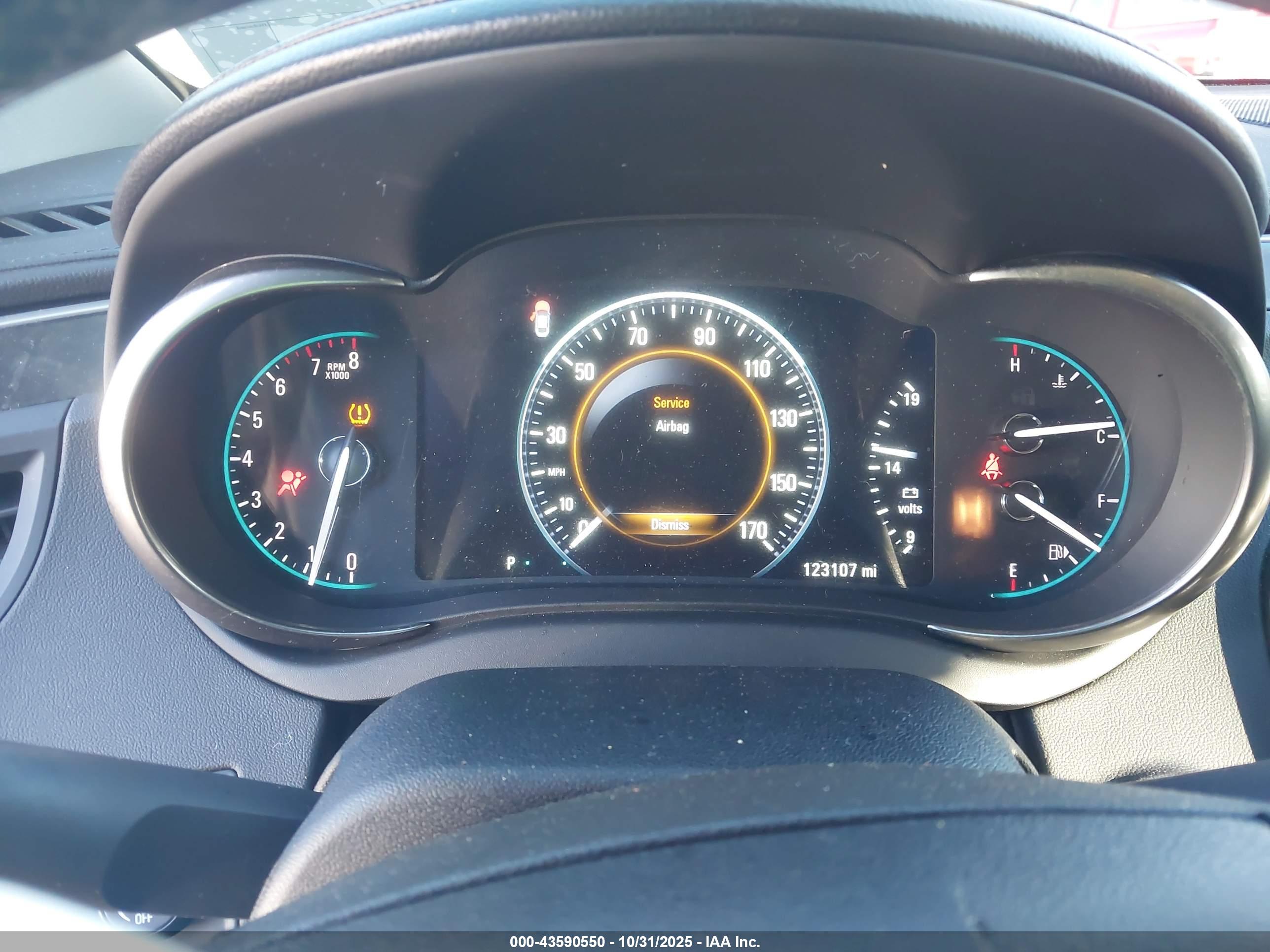 BUICK LACROSSE image 7