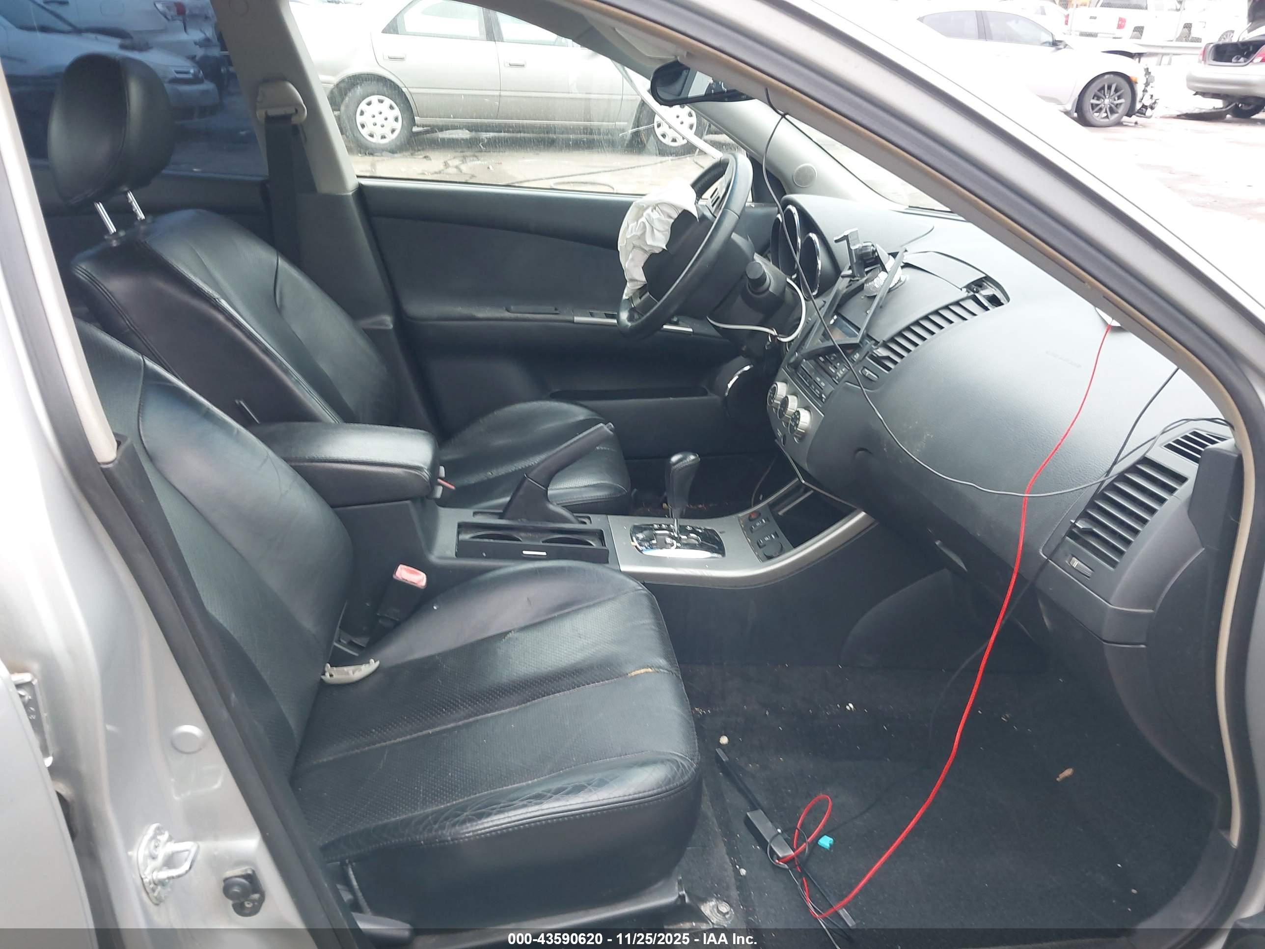 NISSAN ALTIMA image 5