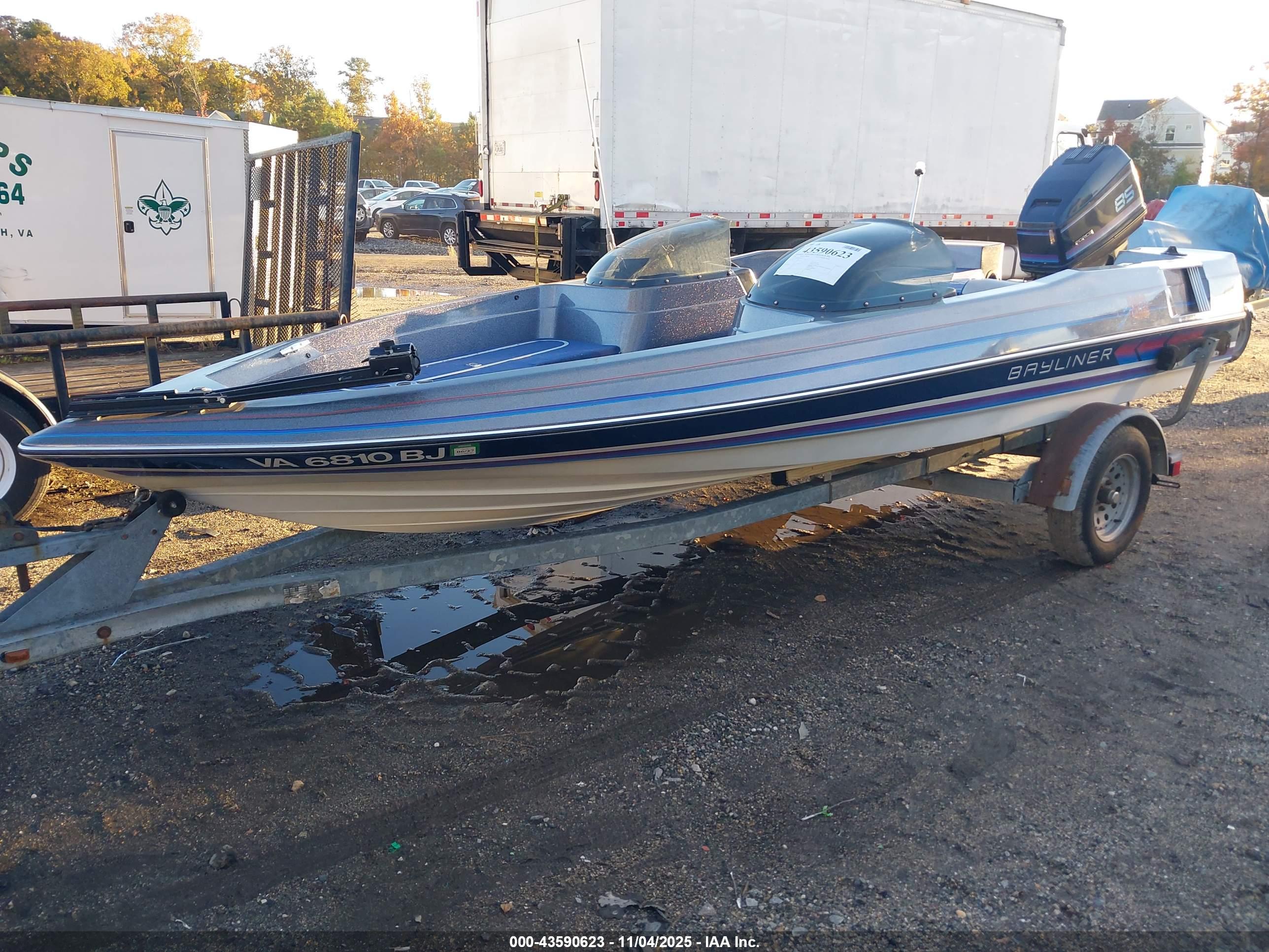 BAYLINER 16 image 2