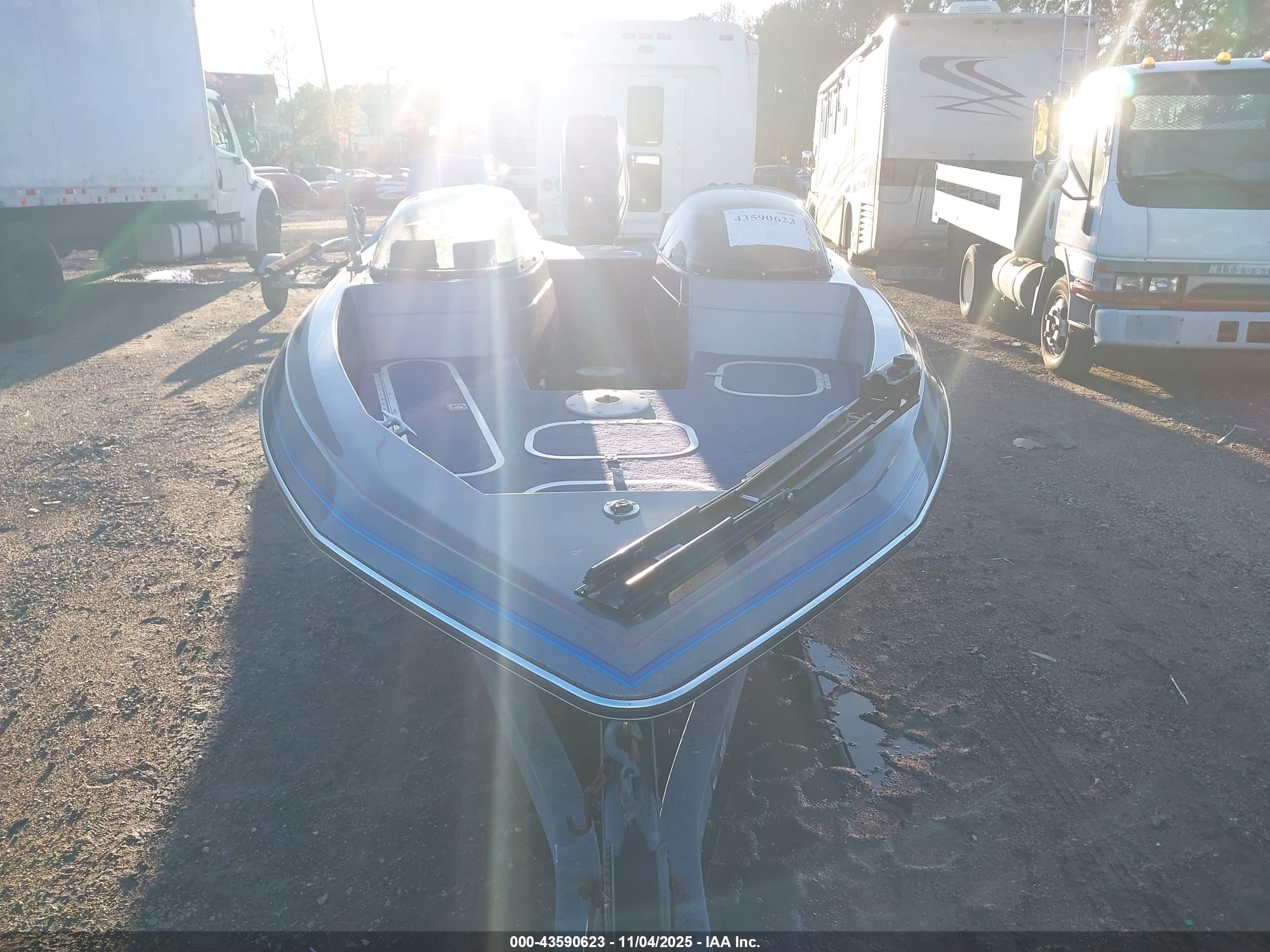 BAYLINER 16 image 6