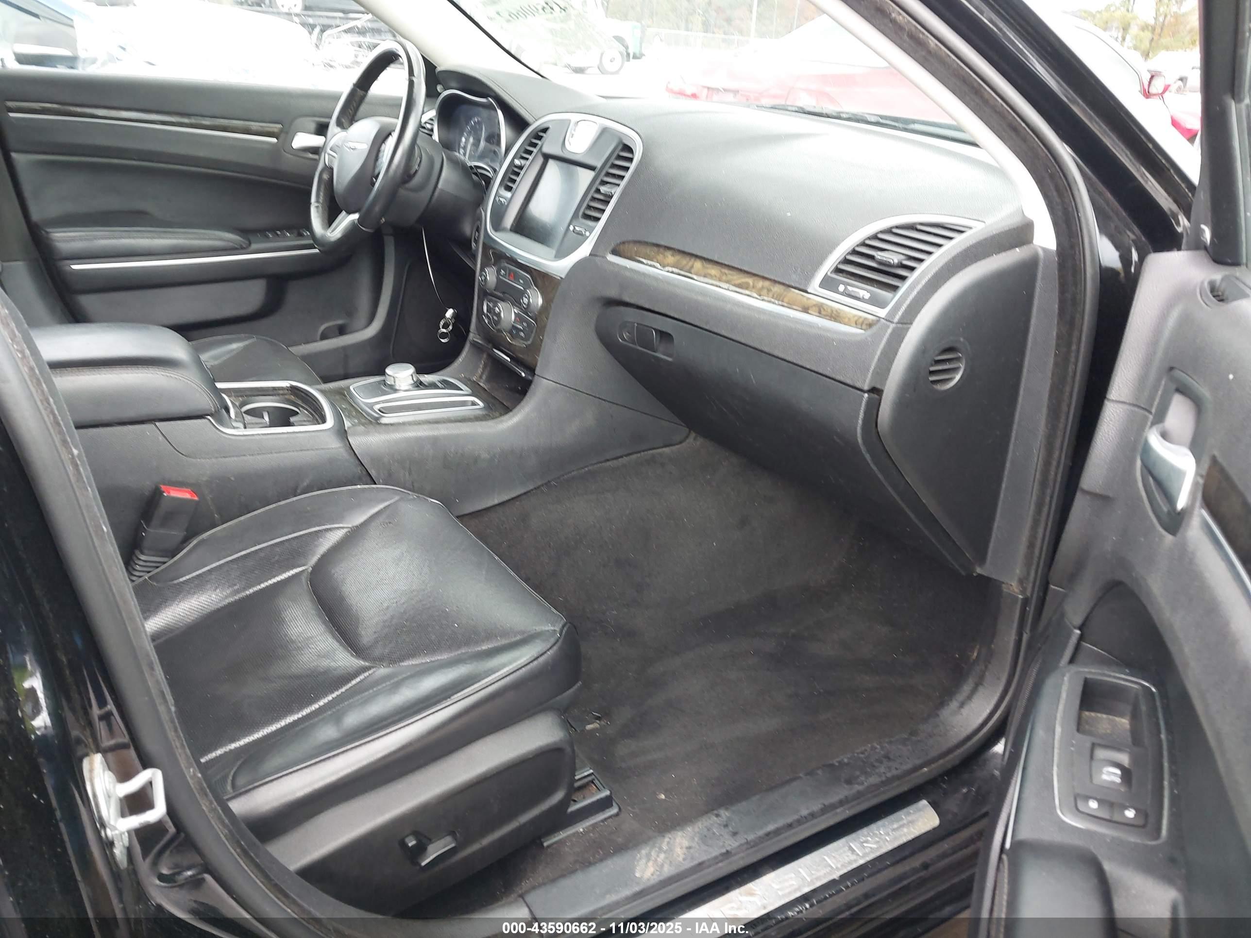 CHRYSLER 300C image 5