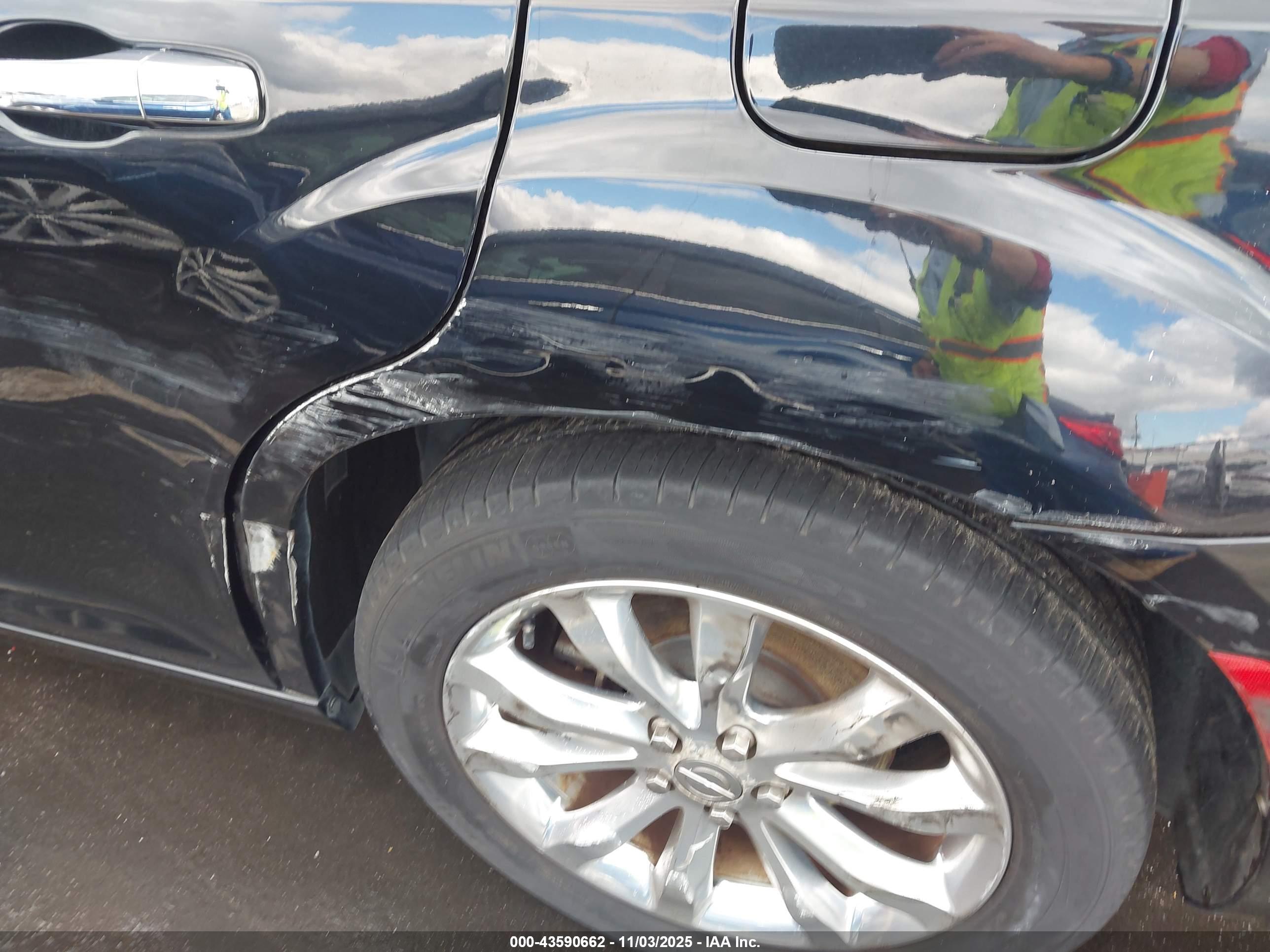 CHRYSLER 300C image 6